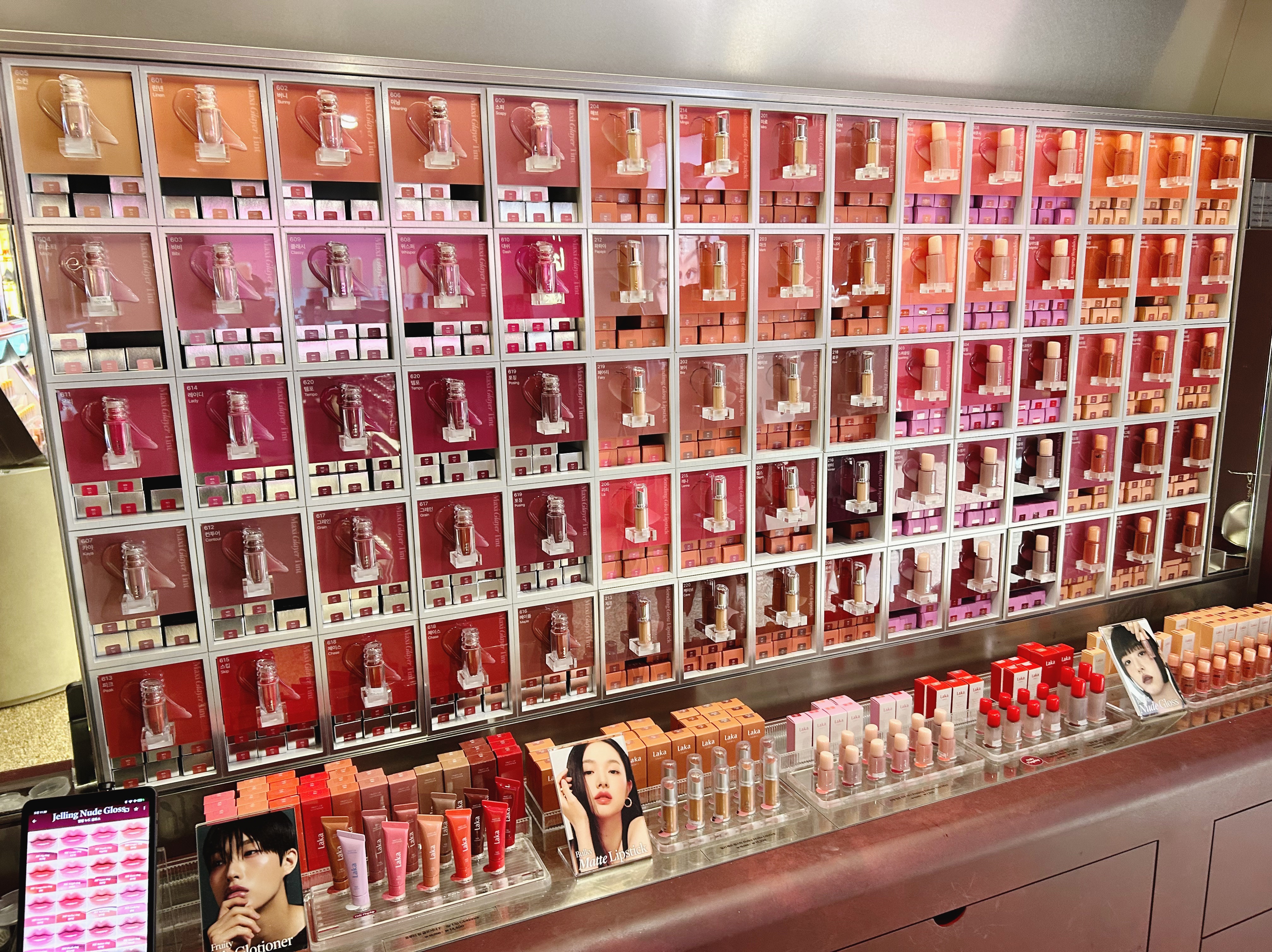 モノアイシャドウ/Laka/単色アイシャドウを使ったクチコミ（2枚目）