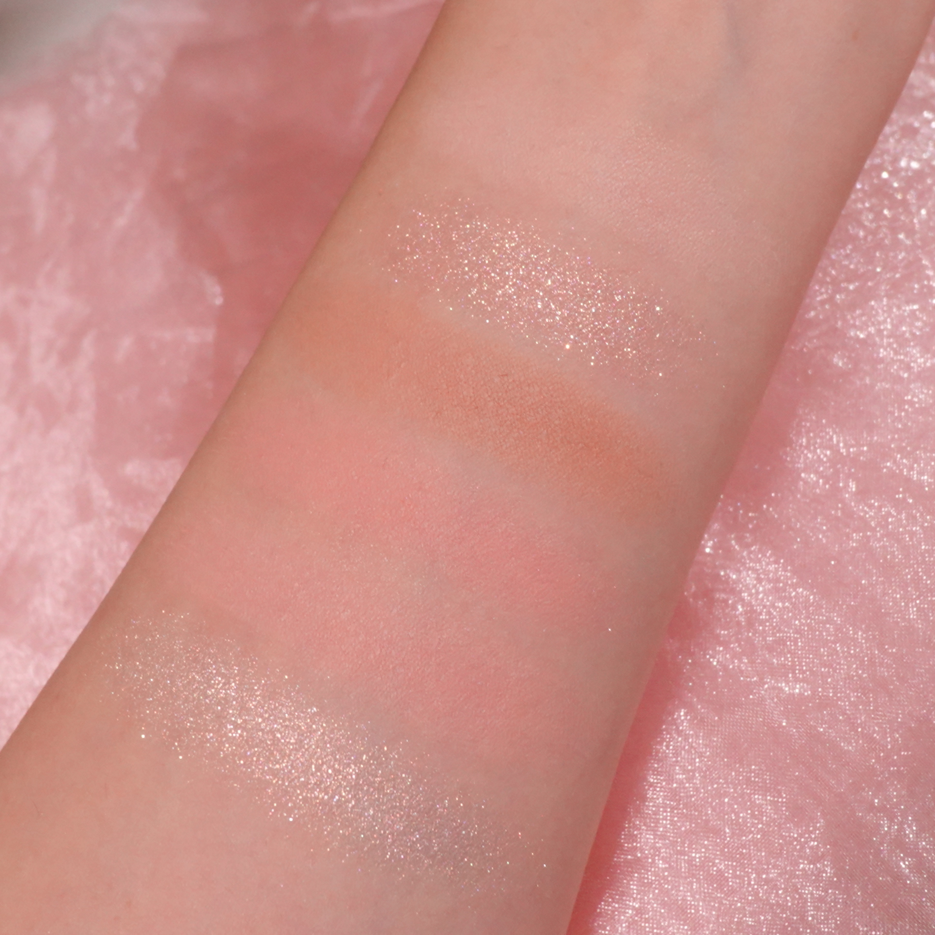 宝石アイシャドウ/GOGO TALES/アイシャドウパレットを使ったクチコミ（3枚目）