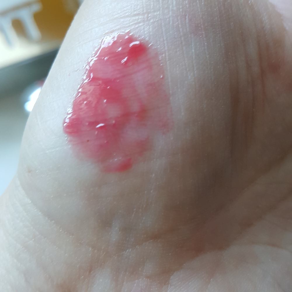 レチノール ボリューム リップセラム/primera/リップグロスを使ったクチコミ（3枚目）