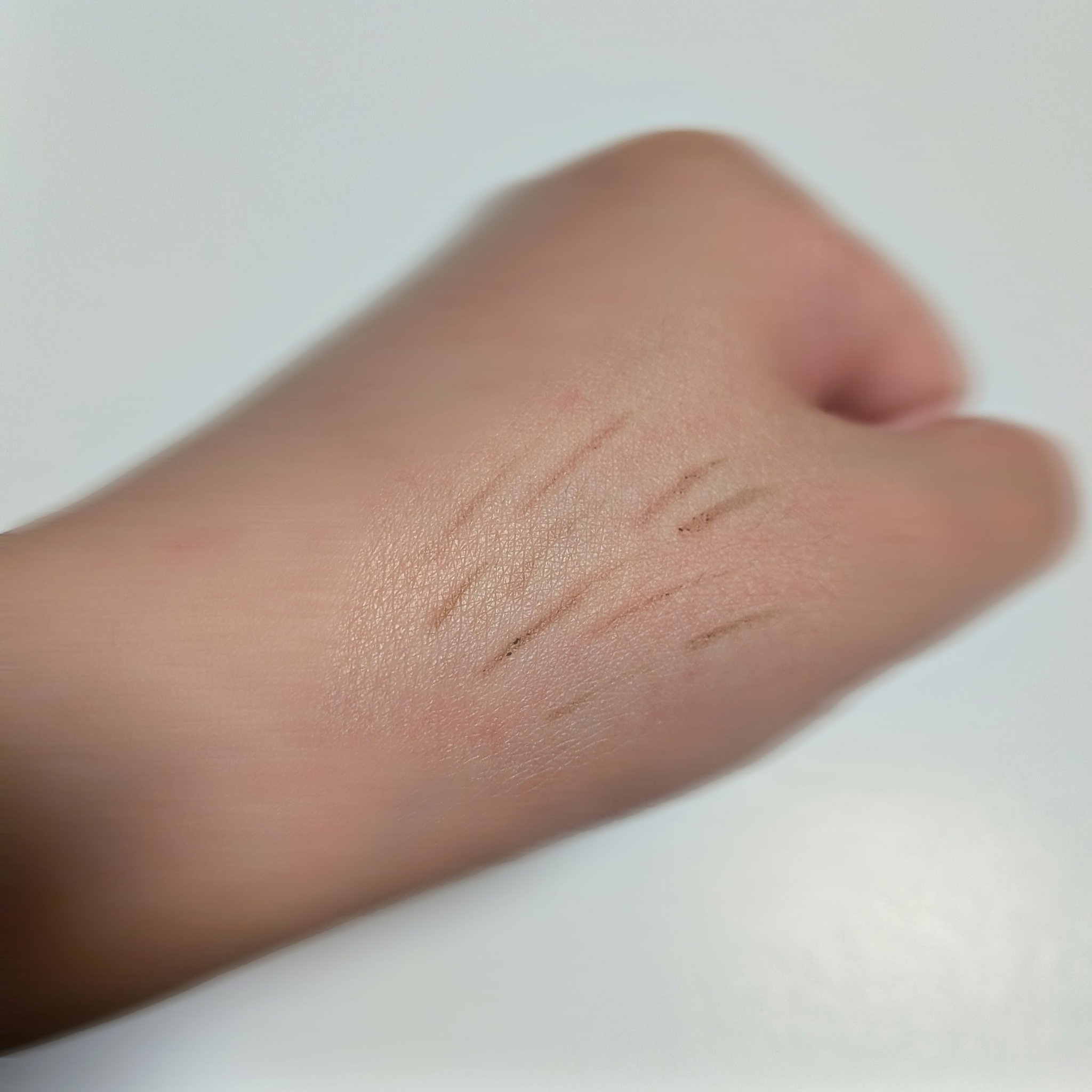 ブラシ付 アイブロウ/CEZANNE/アイブロウペンシルを使ったクチコミ（3枚目）