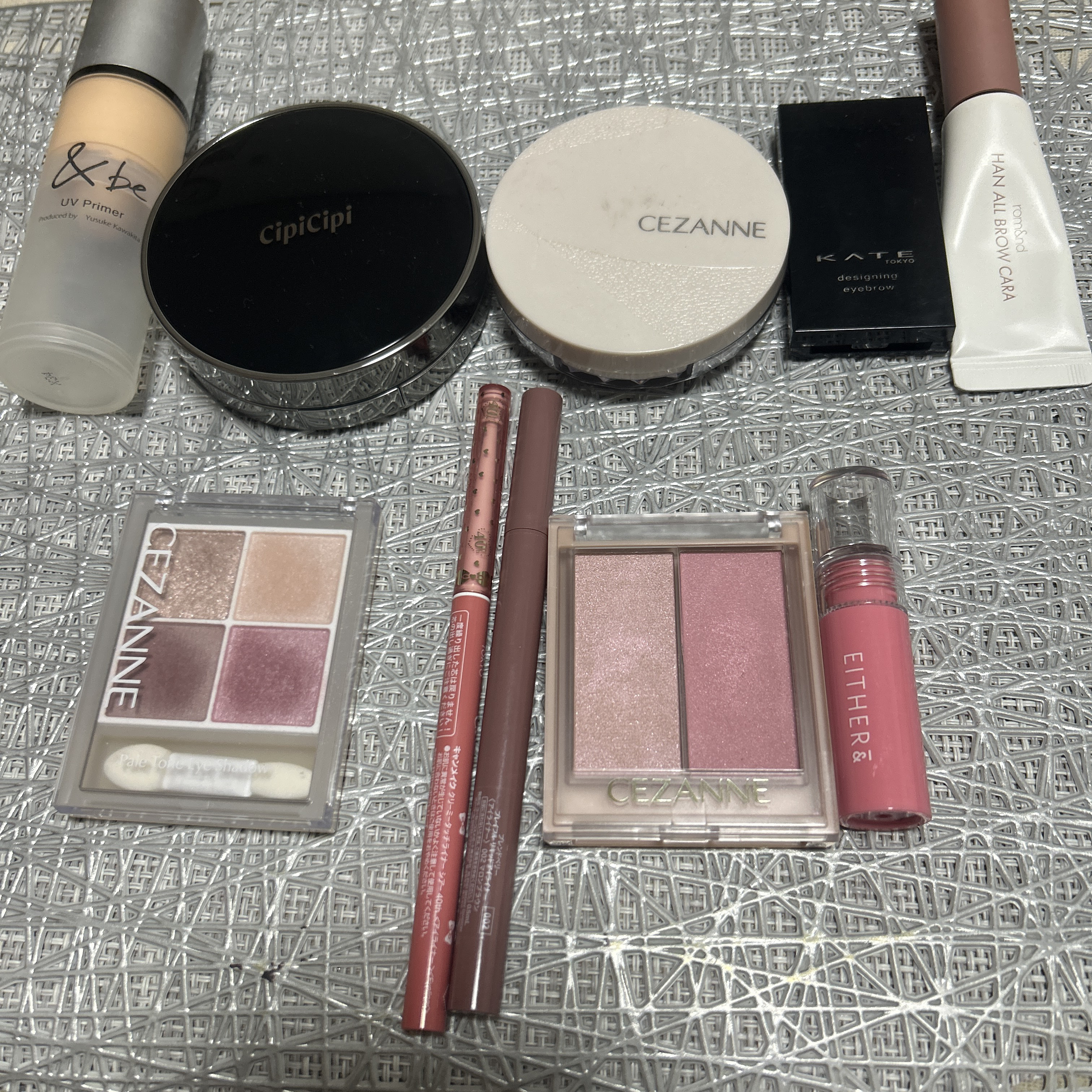 ケイト デザイニングアイブロウ3D/KATE/パウダーアイブロウを使ったクチコミ（1枚目）