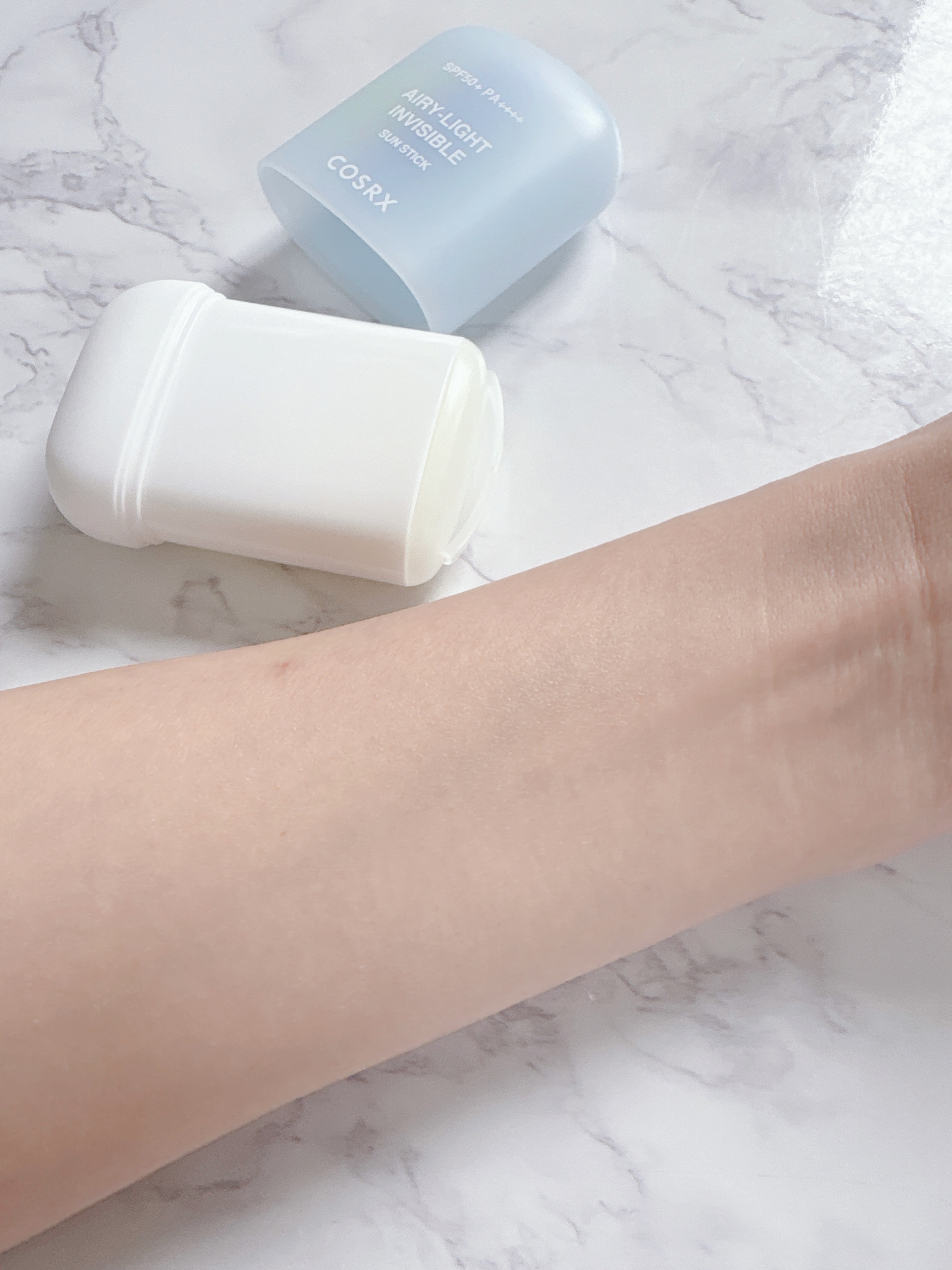 エアリーライト 透明UVスティック/COSRX/日焼け止めスティックを使ったクチコミ（3枚目）