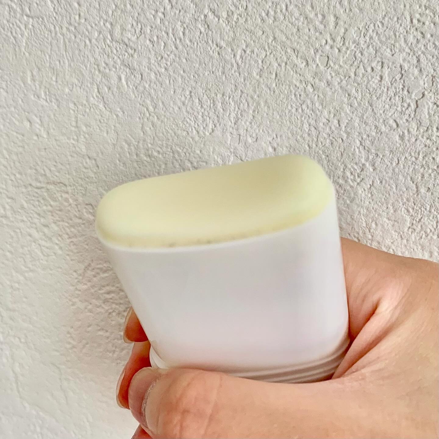 エアリーライト 透明UVスティック/COSRX/日焼け止めスティックを使ったクチコミ（2枚目）