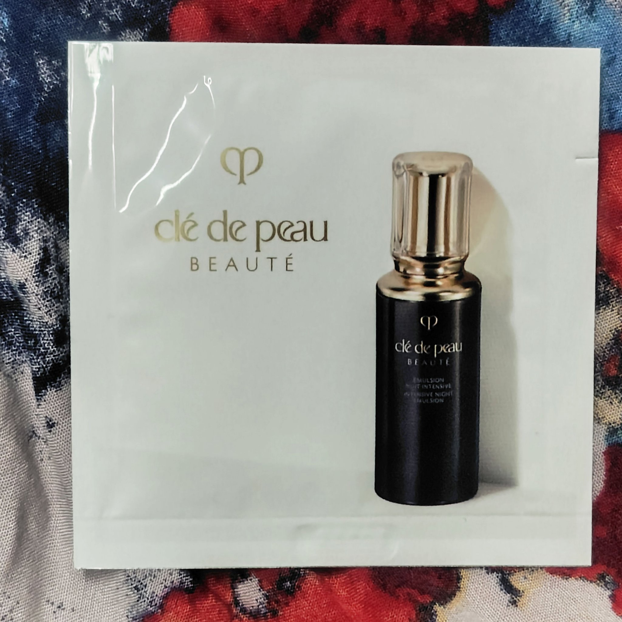 クレ・ド・ポー ボーテ エマルションアンタンシヴ(ニュイ)/クレ・ド・ポー ボーテ/乳液を使ったクチコミ（1枚目）