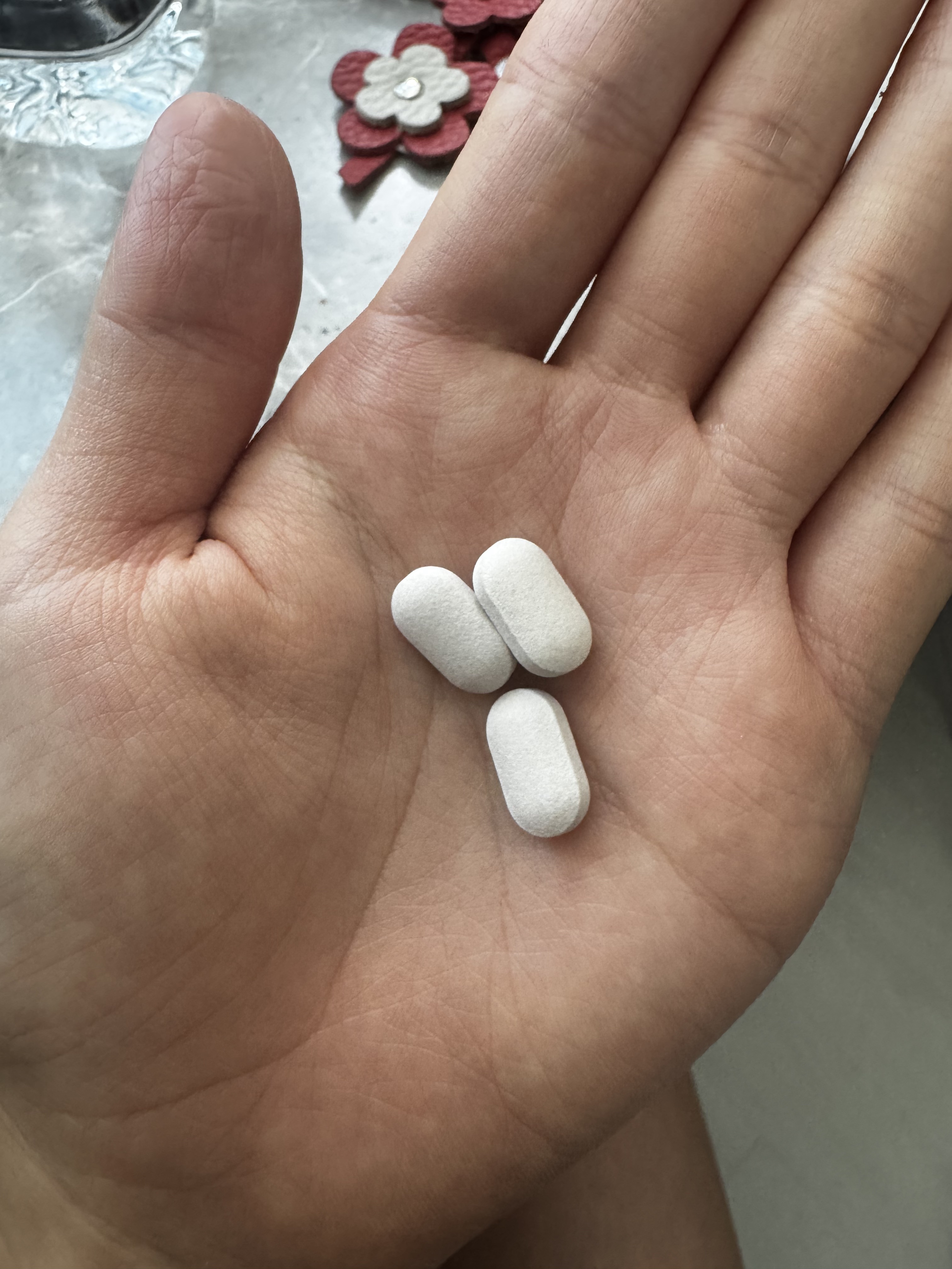 サファーデイ スノー/canteen9/美容サプリメントを使ったクチコミ（2枚目）