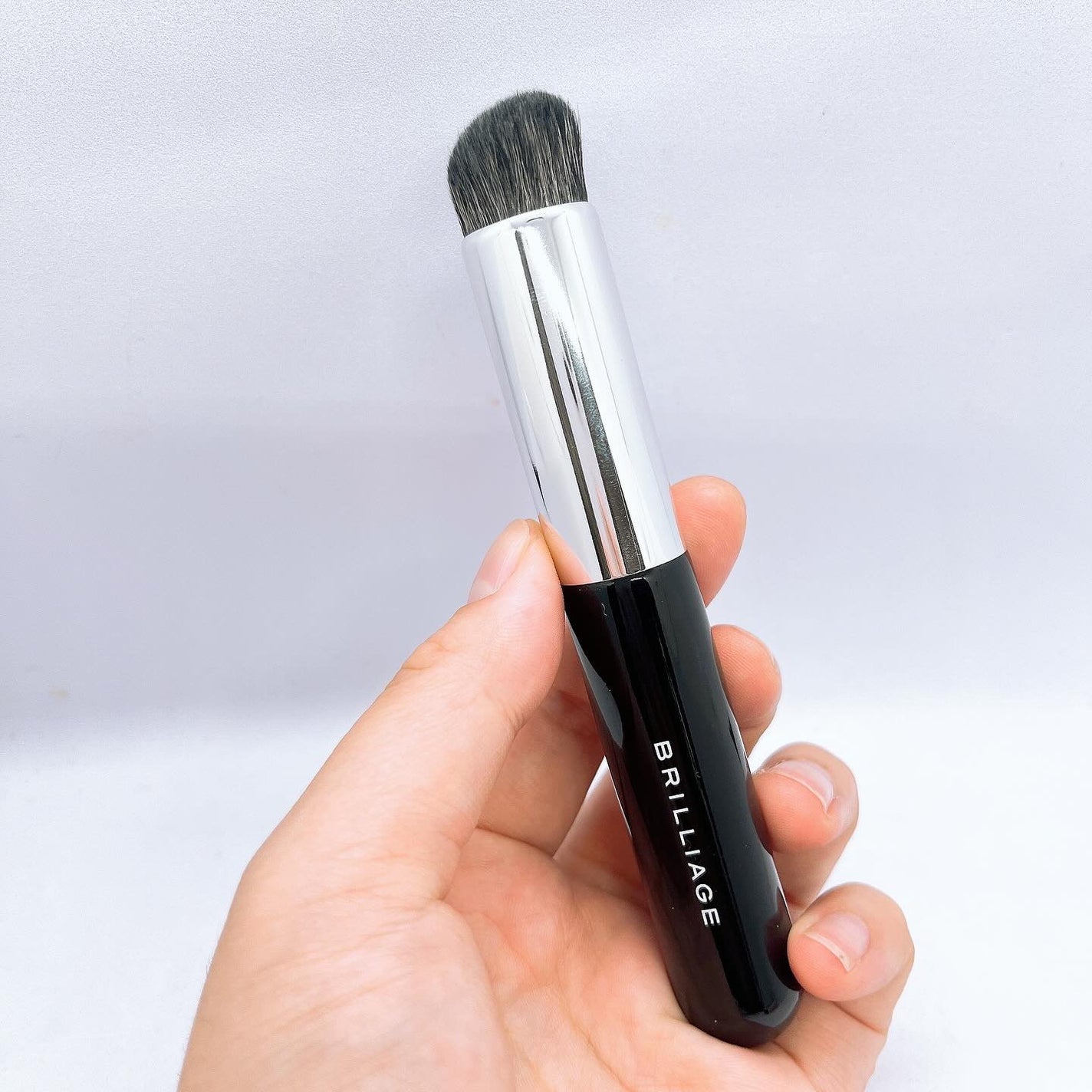 フィンガーブラシ /ブリリアージュ/メイクブラシを使ったクチコミ(5枚目)