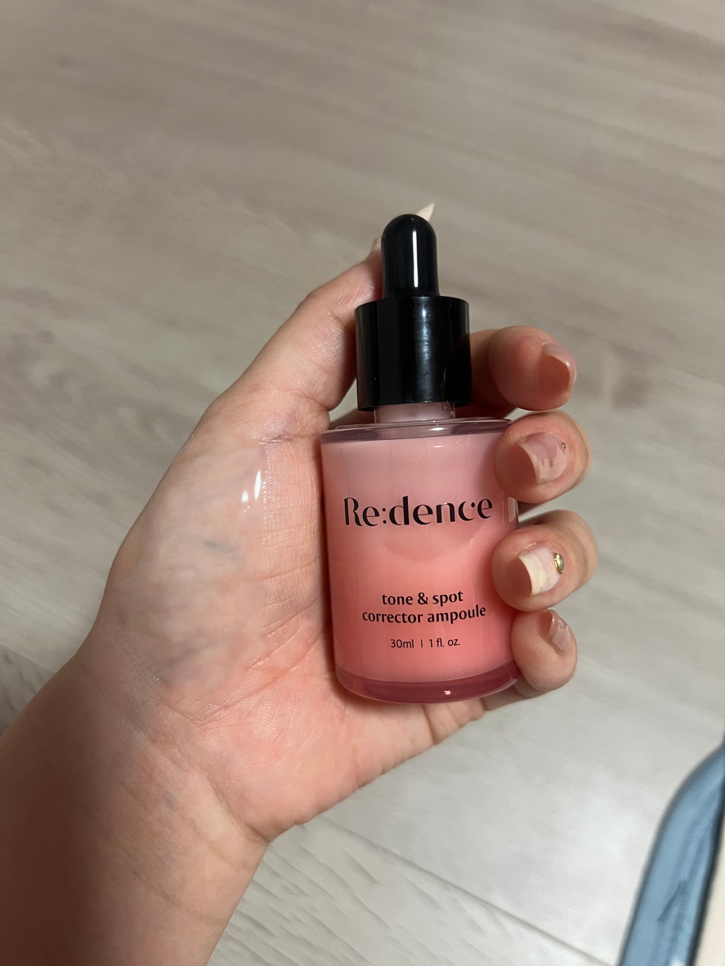 R❤︎フォロバ100 on LIPS 「Re:denceコレクターアンプルシミ集中美容系💓ピンク色で見..」(2枚目)