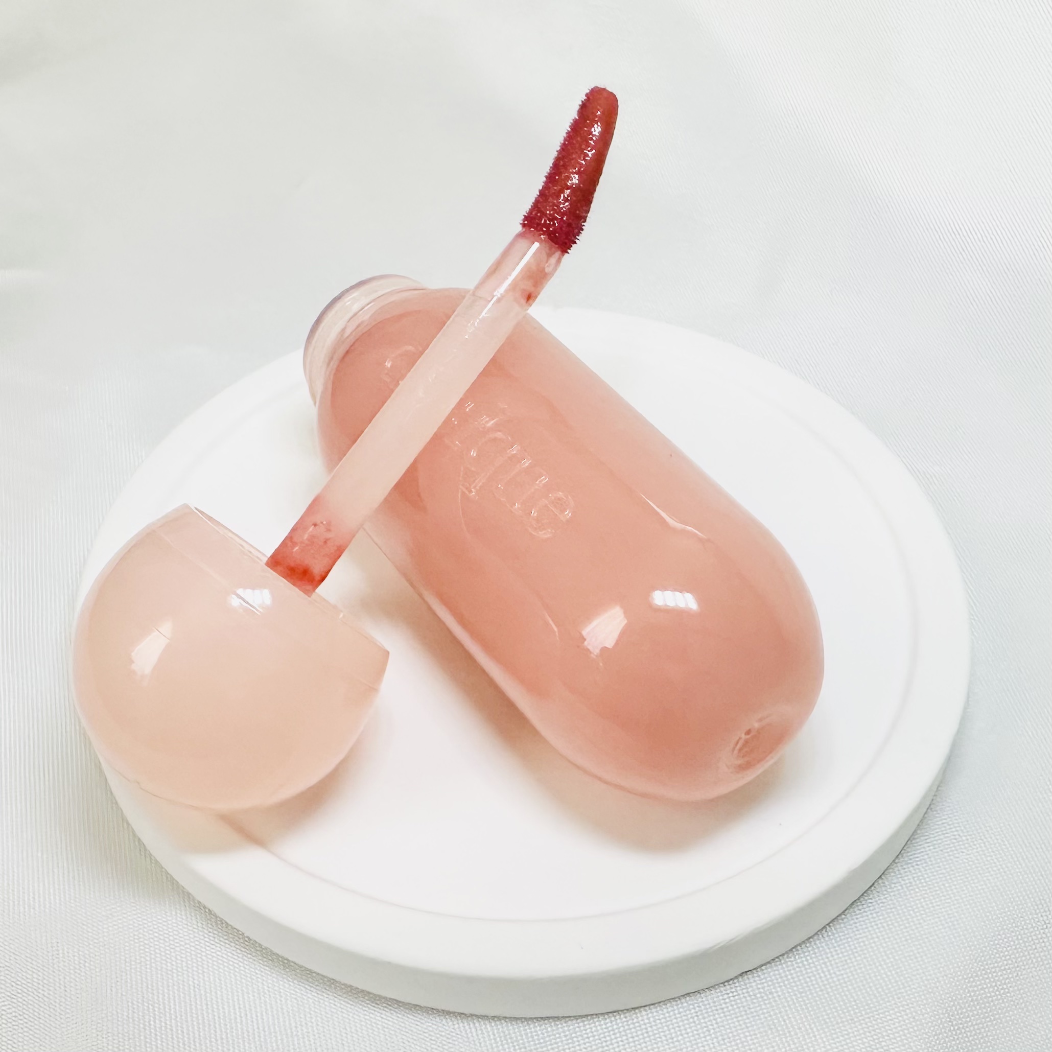 ジューシーデューイグロウティント 02 メルバフォンデュ/dasique/リップティントを使ったクチコミ（2枚目）