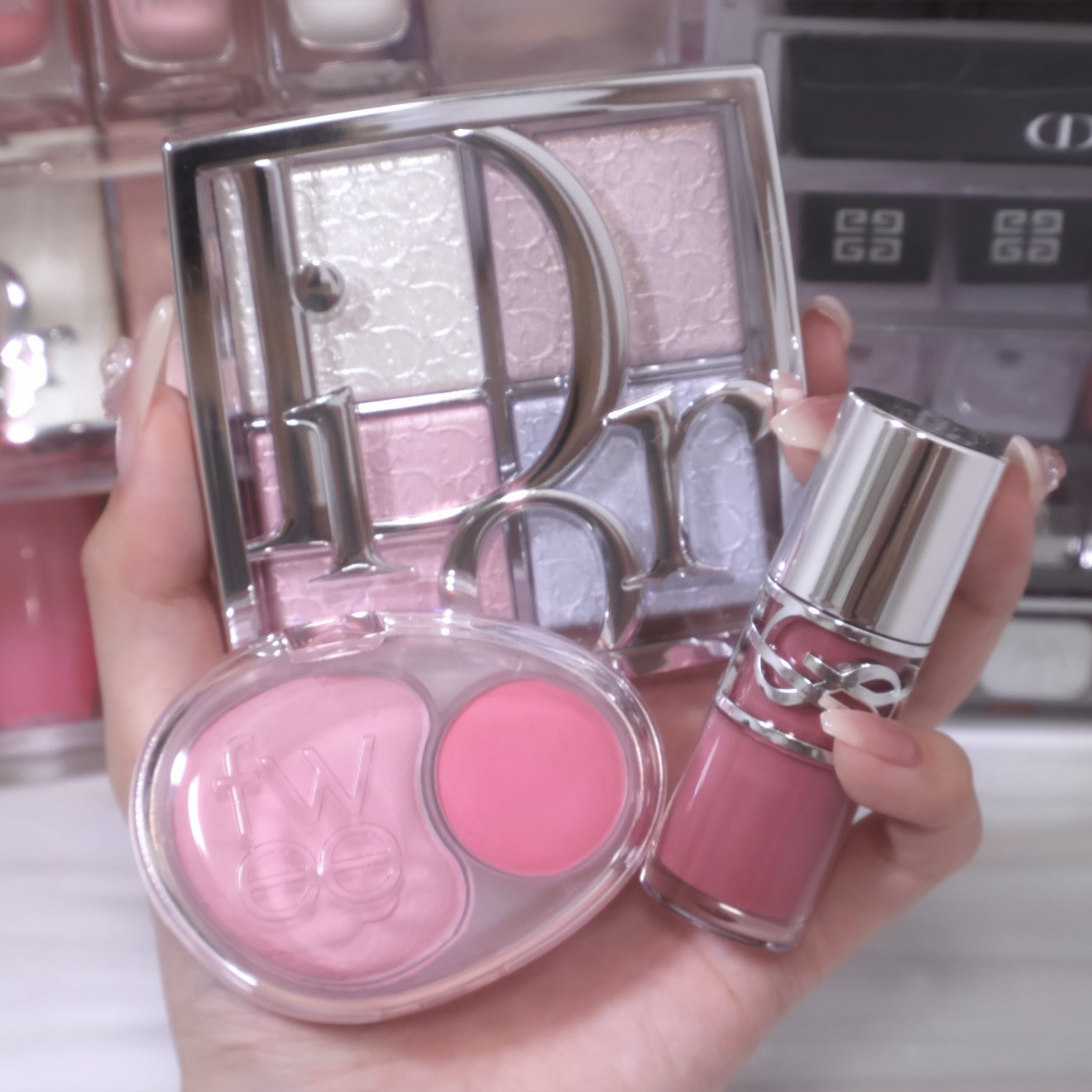 YSL ラブシャイン グロスプランパー/YVES SAINT LAURENT BEAUTE/リップグロスを使ったクチコミ（1枚目）