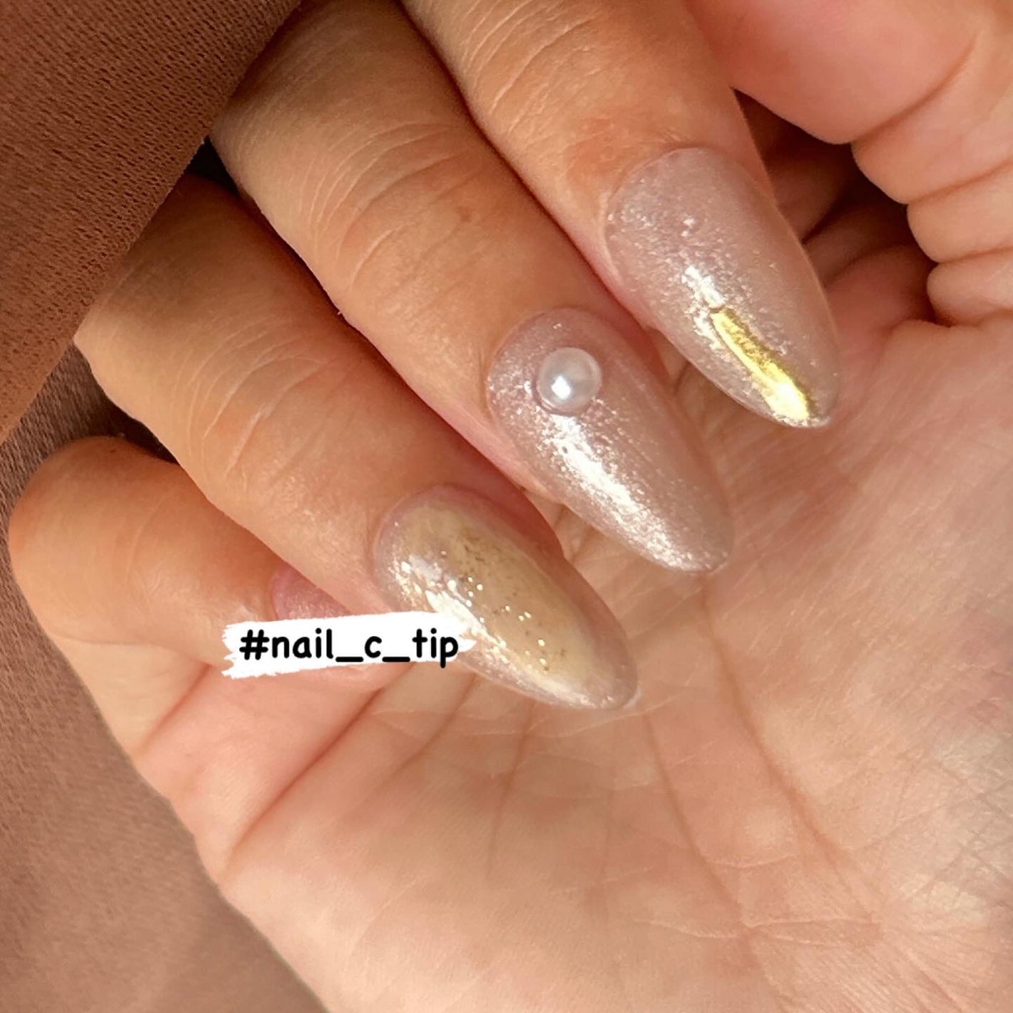 nail_c_tip フォロバ on LIPS 「◻︎独学セルフネイル◻︎チビ爪でも出来るネイル◻︎プチプラ使用..」(2枚目)