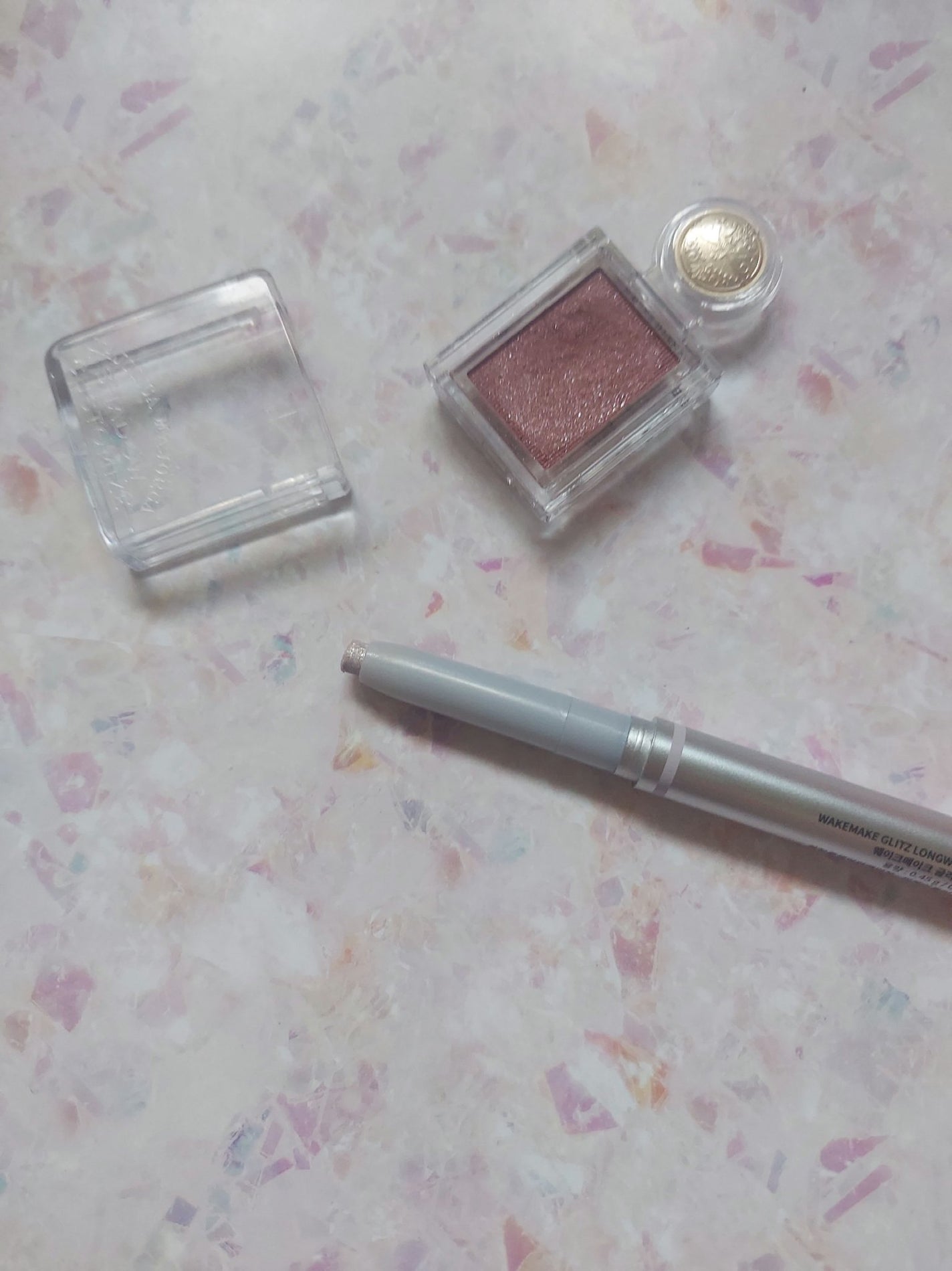 シャドーカスタマイズ/MAJOLICA MAJORCA/単色アイシャドウを使ったクチコミ(1枚目)