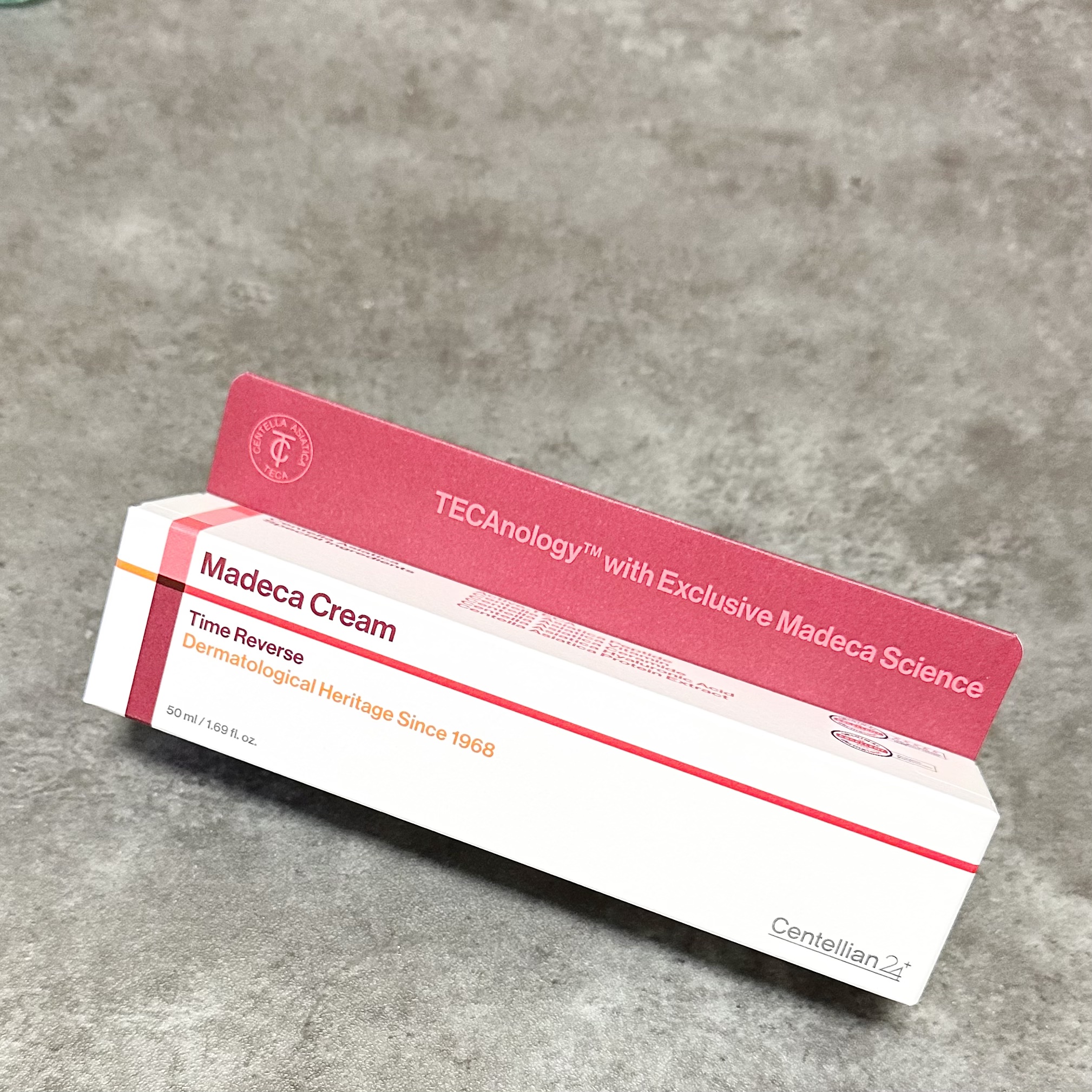 マデカクリームタイムリバース/センテリアン24/フェイスクリームを使ったクチコミ（3枚目）