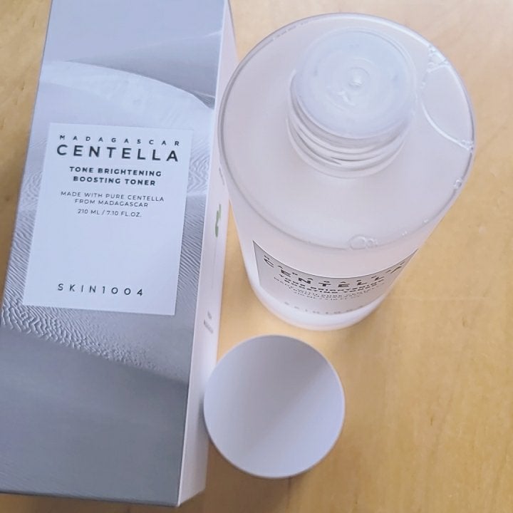 ともみ on LIPS 「#PR#skin1004#スキン1004#スキン1004トーン..」(3枚目)