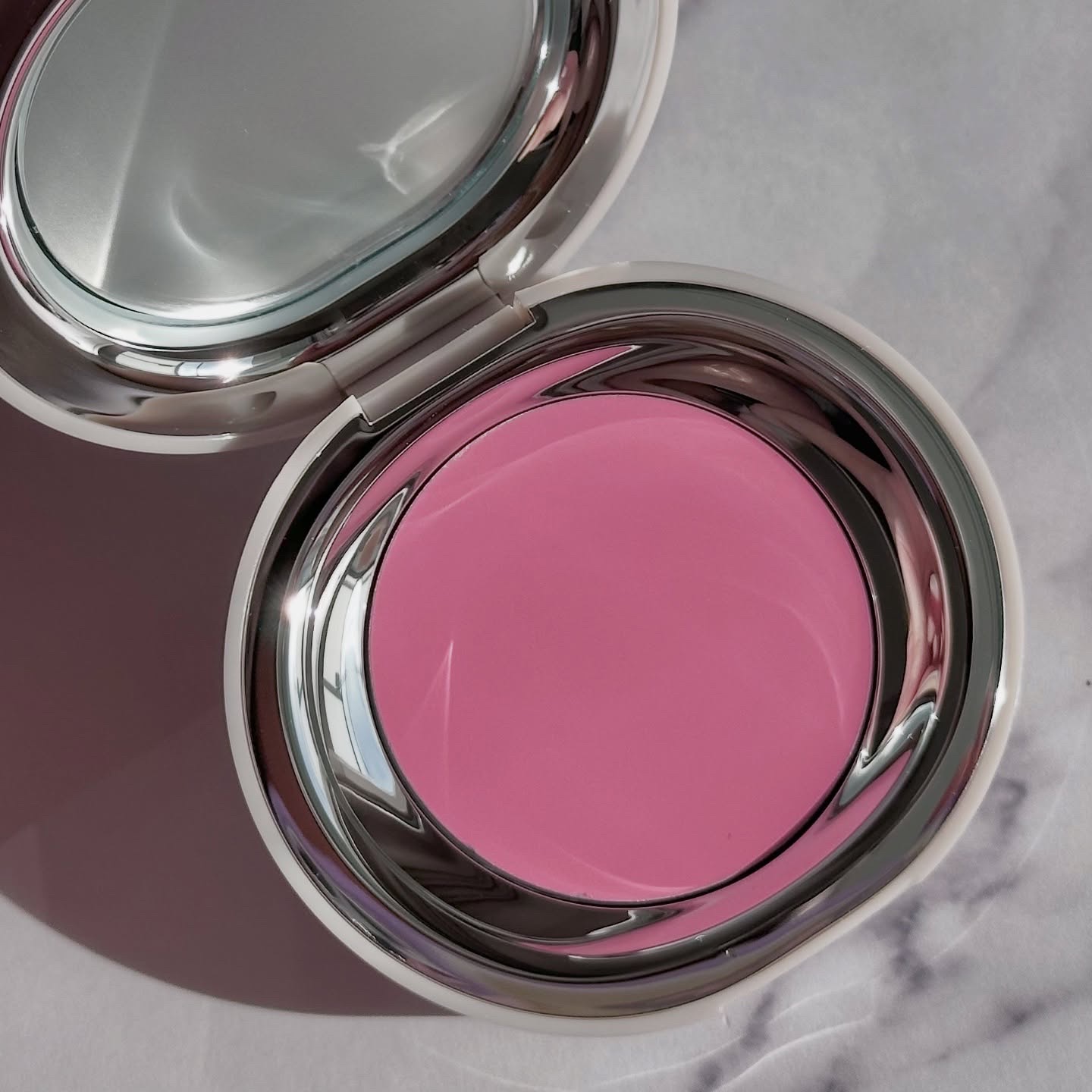 SATIN DOHWA BALM/Tooq/ジェル・クリームチークを使ったクチコミ（3枚目）