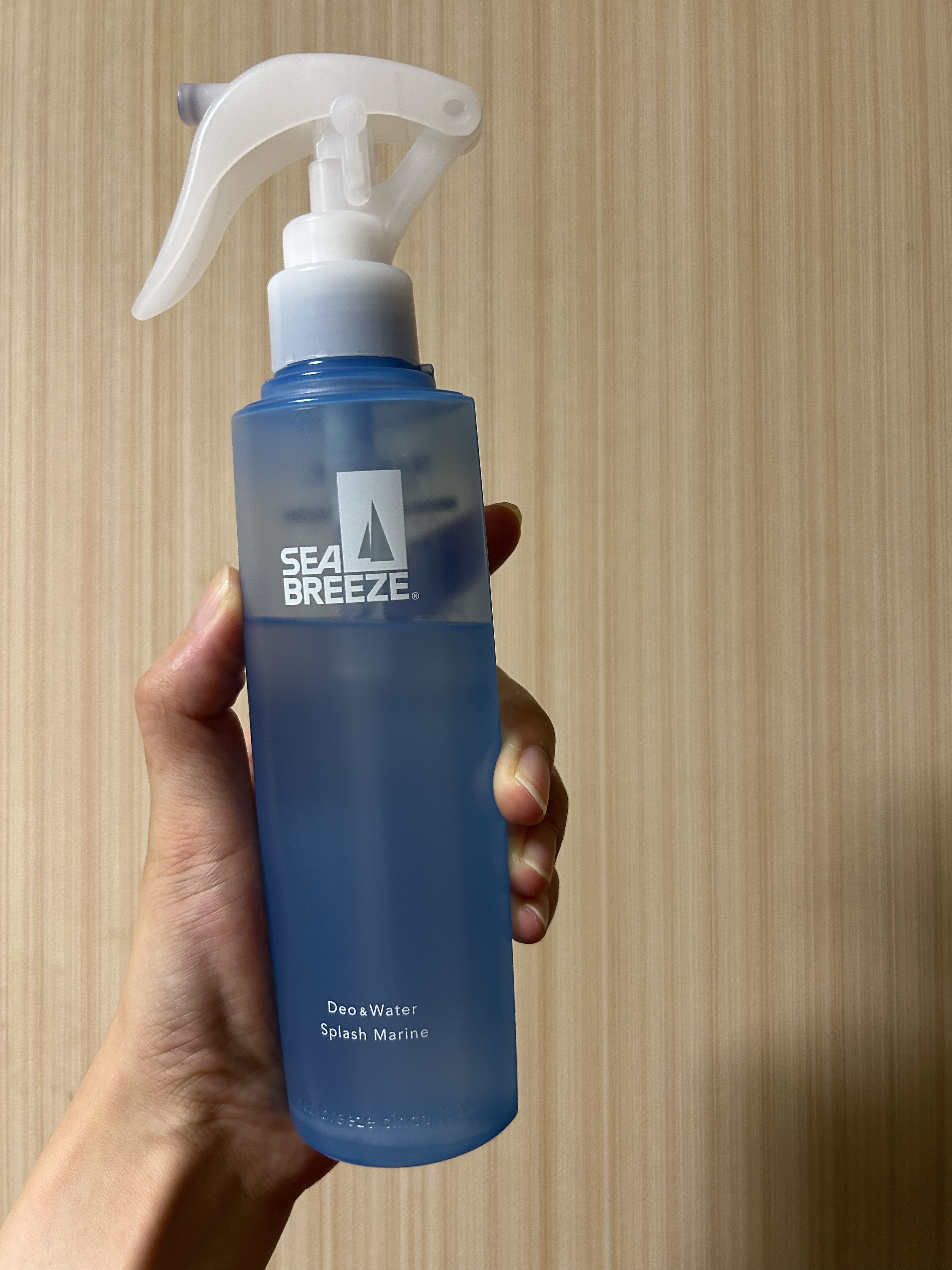 シーブリーズ デオ＆ウォーター ＩＥ フローズンミント（トリガー）/シーブリーズ/デオドラント・制汗剤を使ったクチコミ（1枚目）