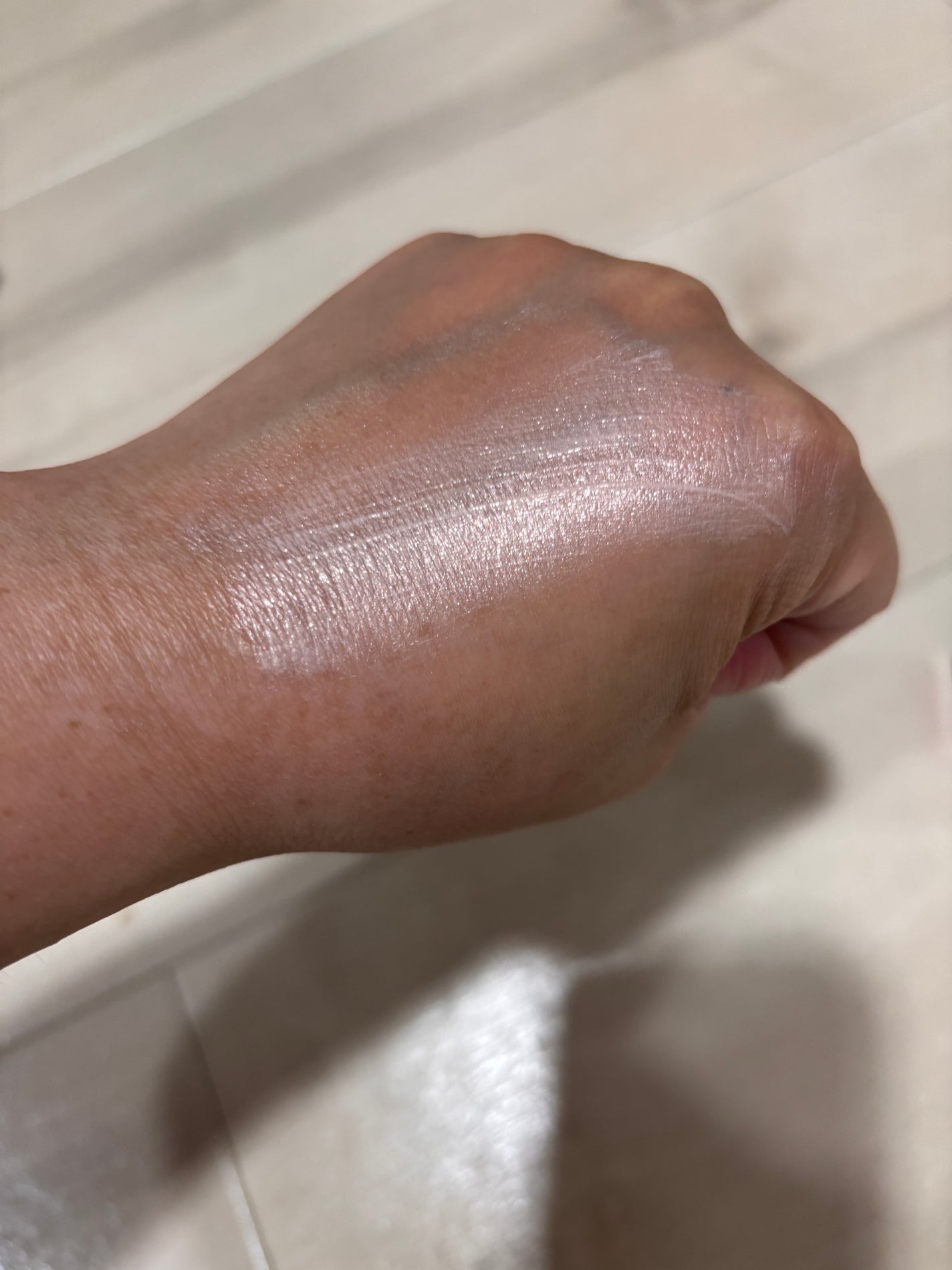 Vライター/ヴァレンティノ ビューティ/化粧下地を使ったクチコミ(4枚目)