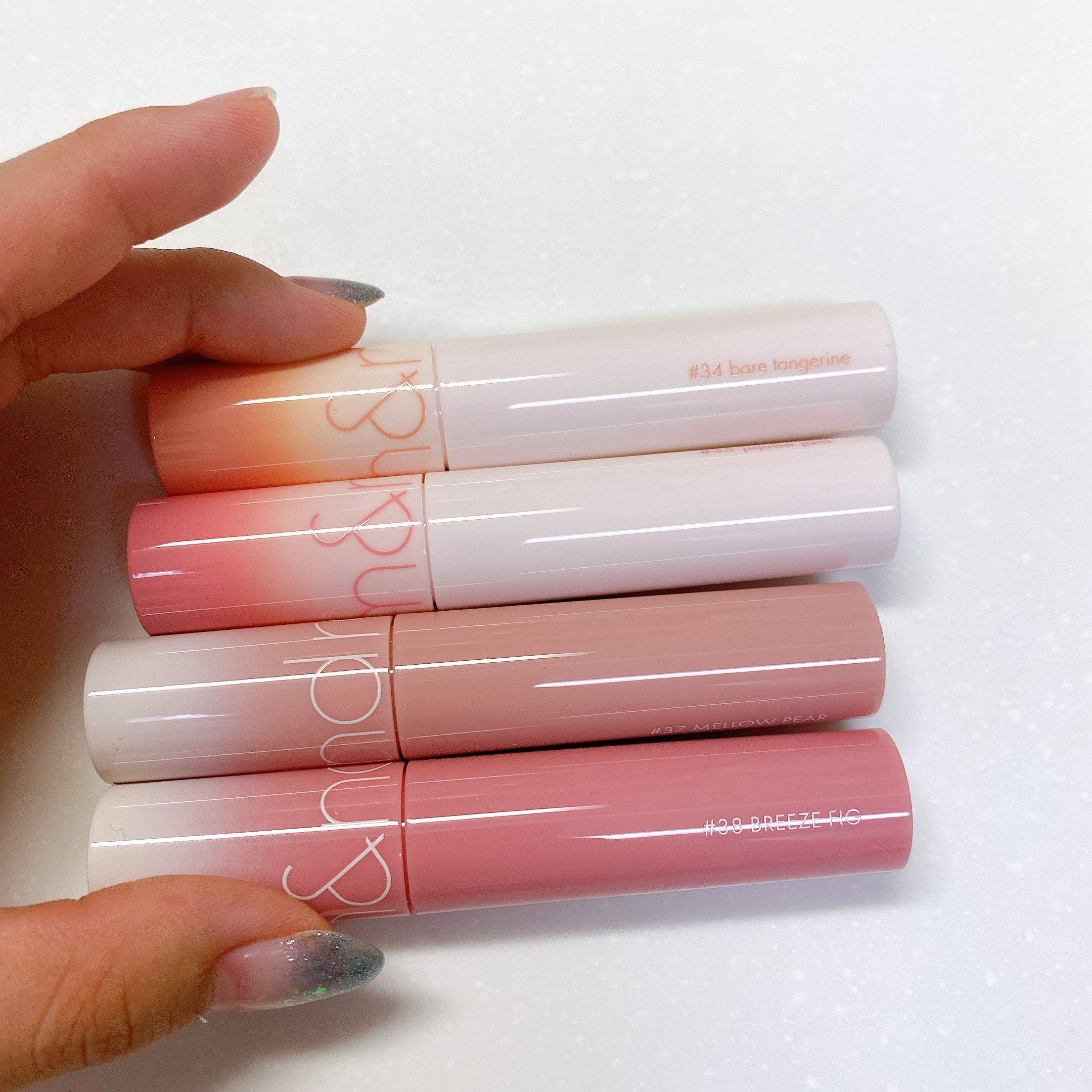 ジューシーラスティングティント/rom&nd/リップティントを使ったクチコミ（2枚目）