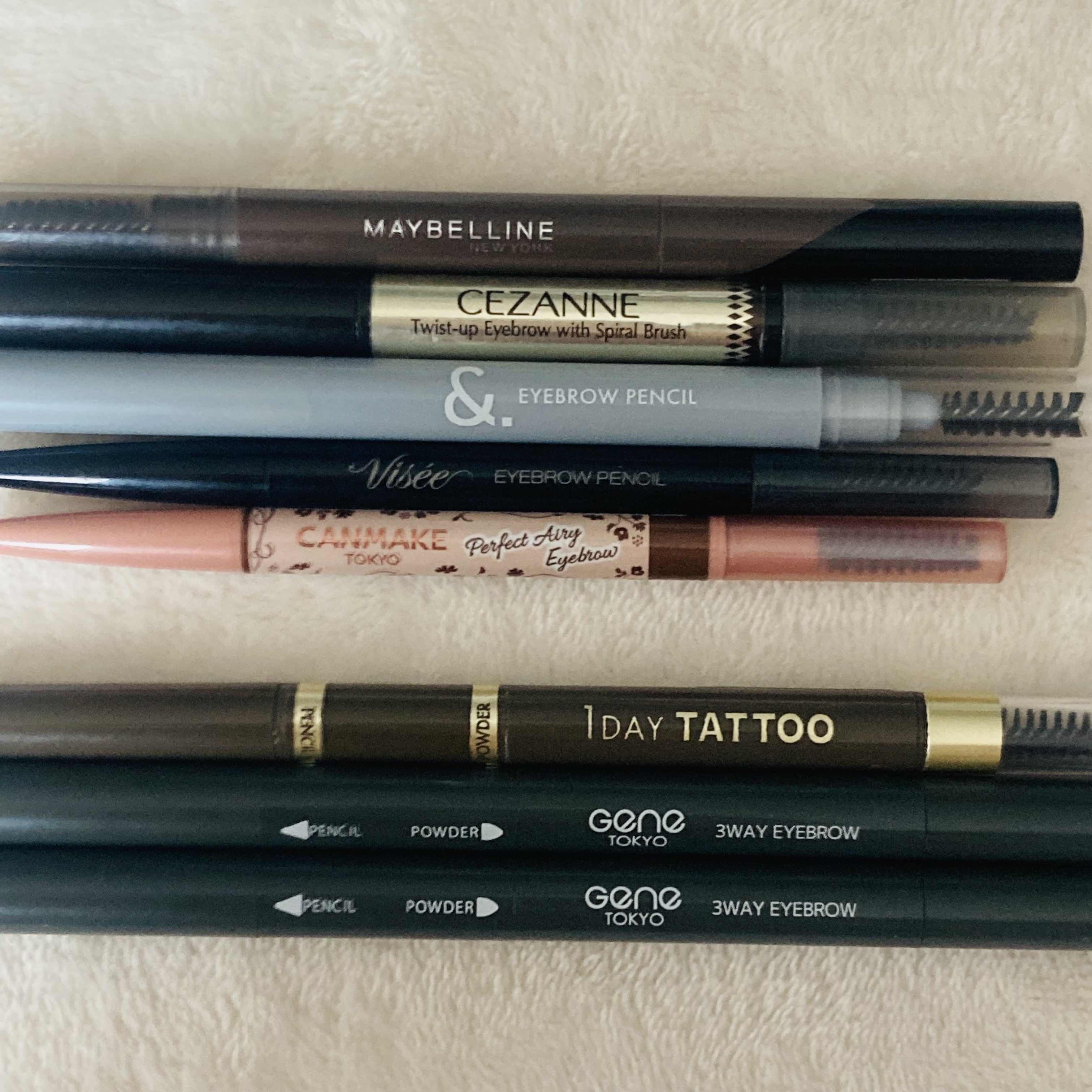 ブラシ付きアイブロウ繰り出し/CEZANNE/アイブロウペンシルを使ったクチコミ（2枚目）