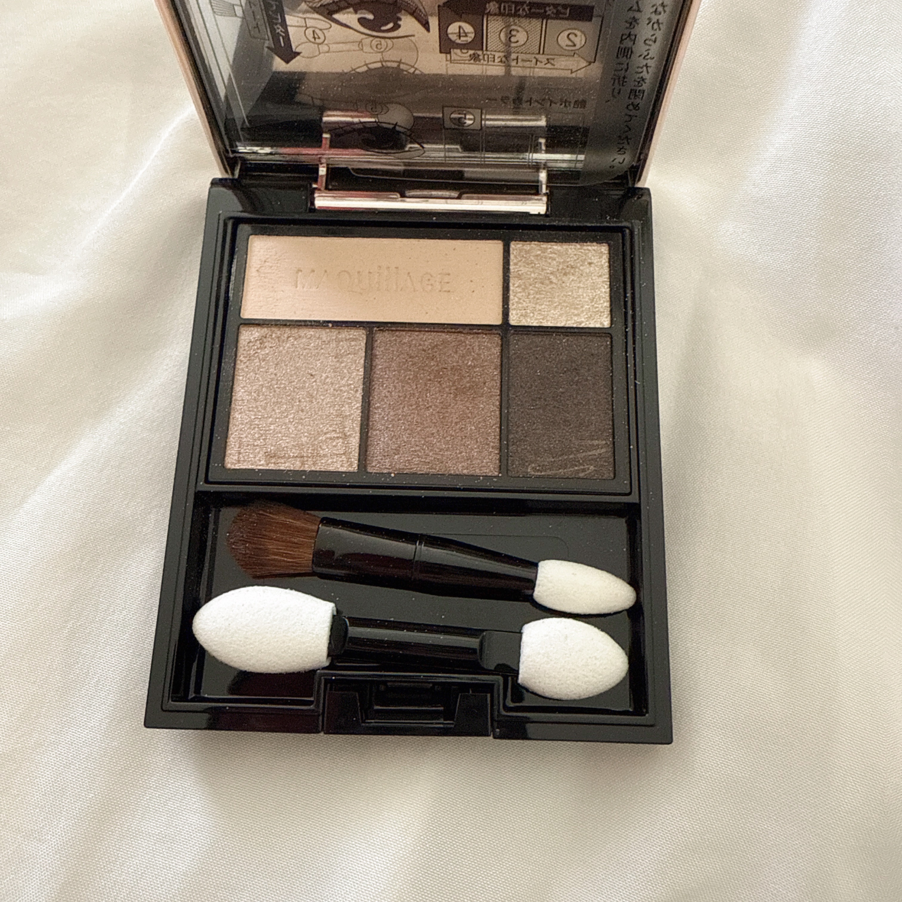 ドラマティックスタイリングアイズ/マキアージュ/アイシャドウパレットを使ったクチコミ（1枚目）