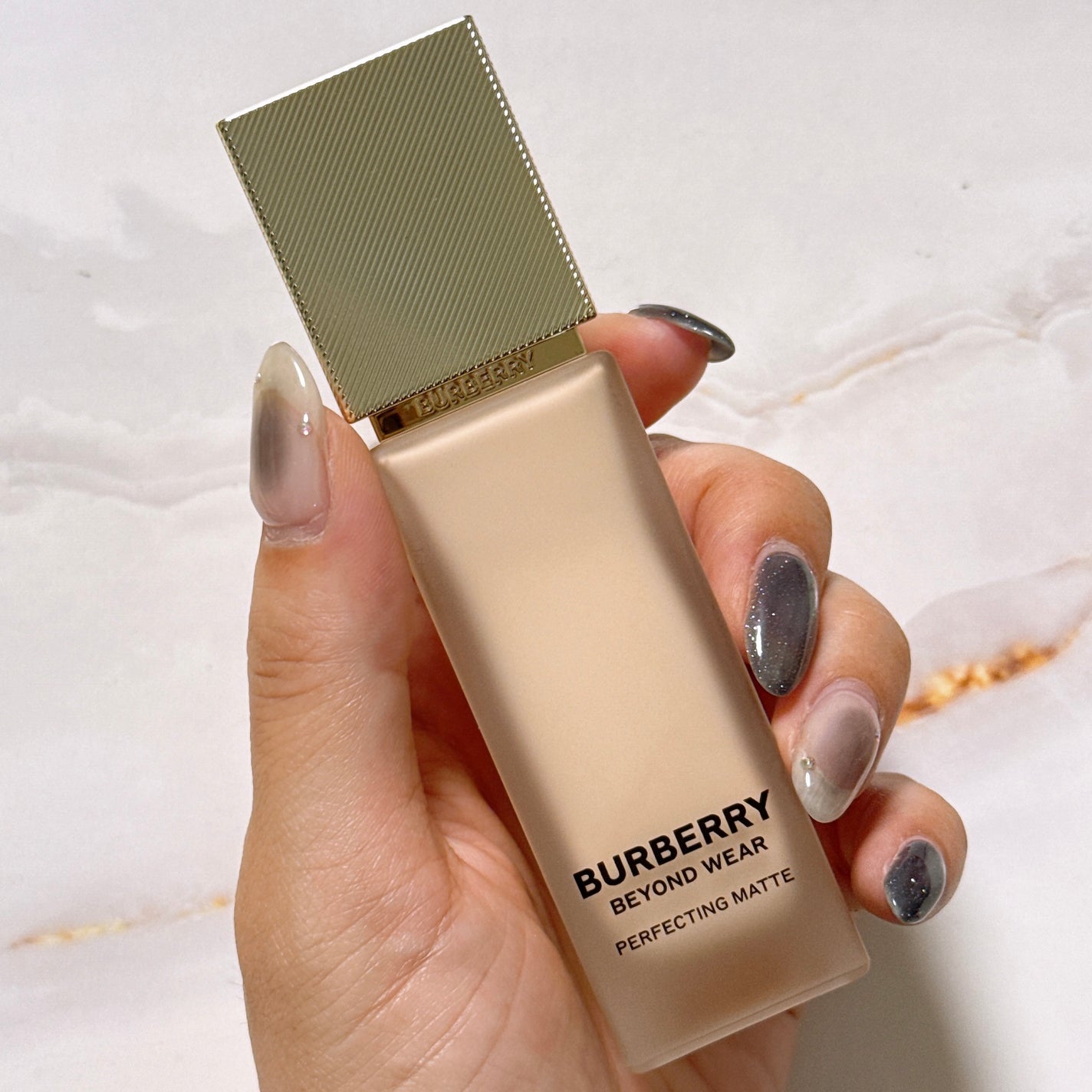 ããŒããªãŒ ããšã³ã ãŠã§ã¢ ããŒãã§ã¯ãã£ã³ã° ããã/Burberry Beauty/ãªããããã¡ã³ããŒã·ã§ã³ã䜿ã£ãã¯ãã³ãïŒ4æç®ïŒ