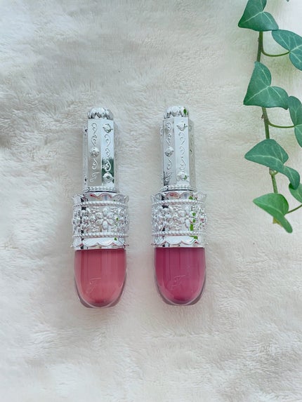 リップラッカー ブルーミングガーランド 04 glowing innocent cosmos/JILL STUART/口紅を使ったクチコミ(1枚目)