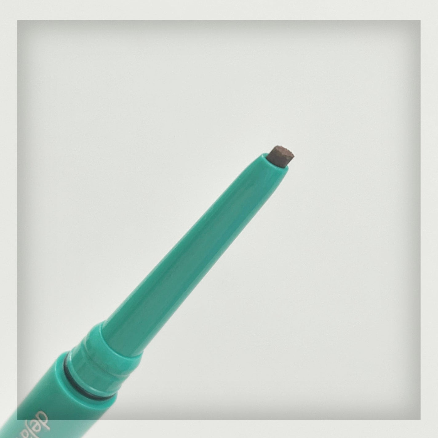 「密着アイライナー」クリームペンシル/デジャヴュ/ペンシルアイライナーを使ったクチコミ(2枚目)