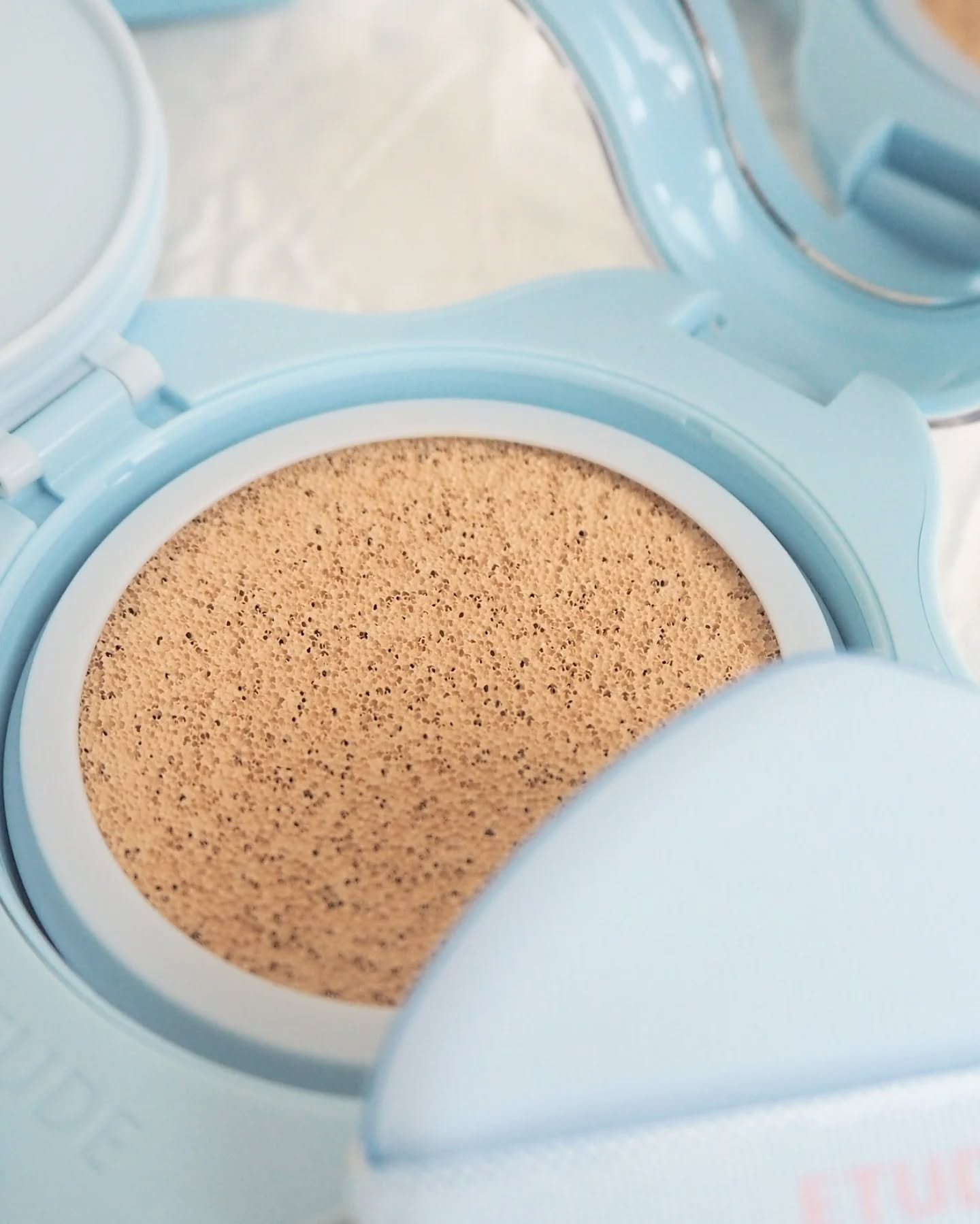 クラウドフィルタークッション/ETUDE/クッションファンデーションを使ったクチコミ（2枚目）