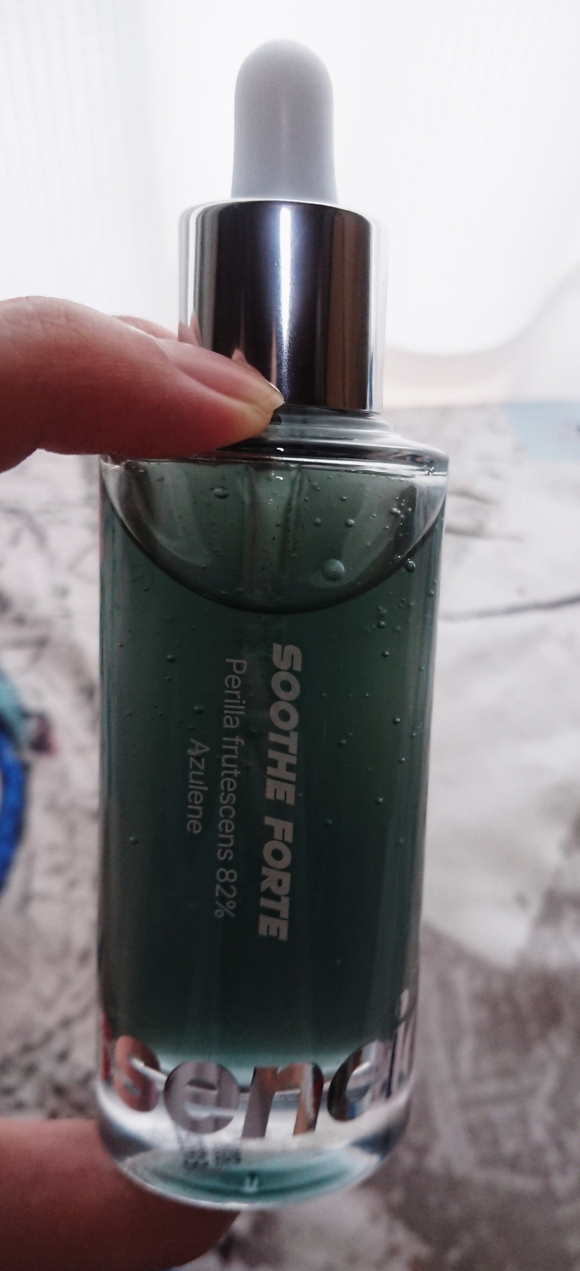 SOOTHE FORTE SERUM/essenciel/ブースター・導入液を使ったクチコミ（2枚目）