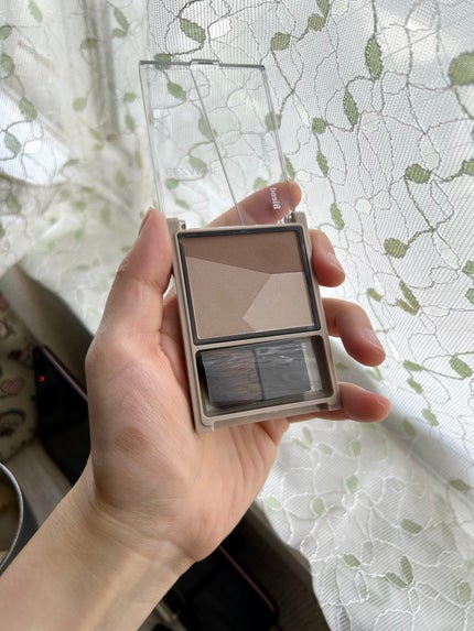 ブレンドカラーシェーディング/CEZANNE/シェーディングを使ったクチコミ(2枚目)