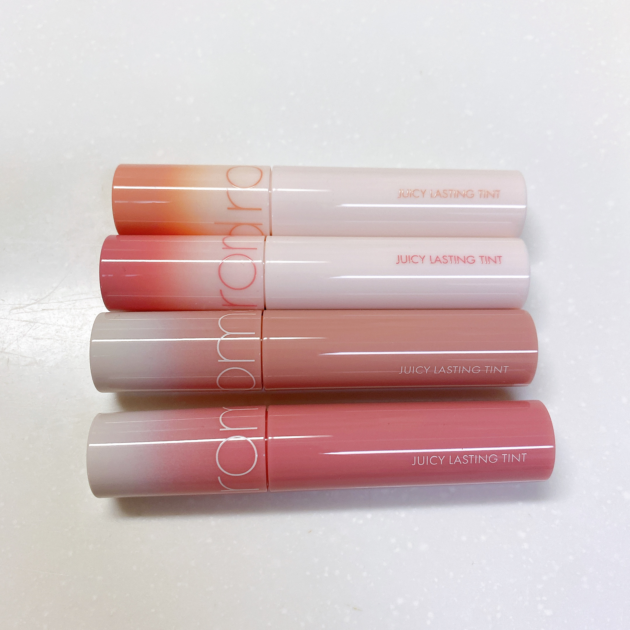 ジューシーラスティングティント/rom&nd/リップティントを使ったクチコミ（1枚目）