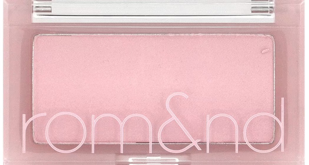 れしらむ on LIPS 「こんにちは❗僕コスメわからないからこの4種類のなかで一番いいの..」(4枚目)