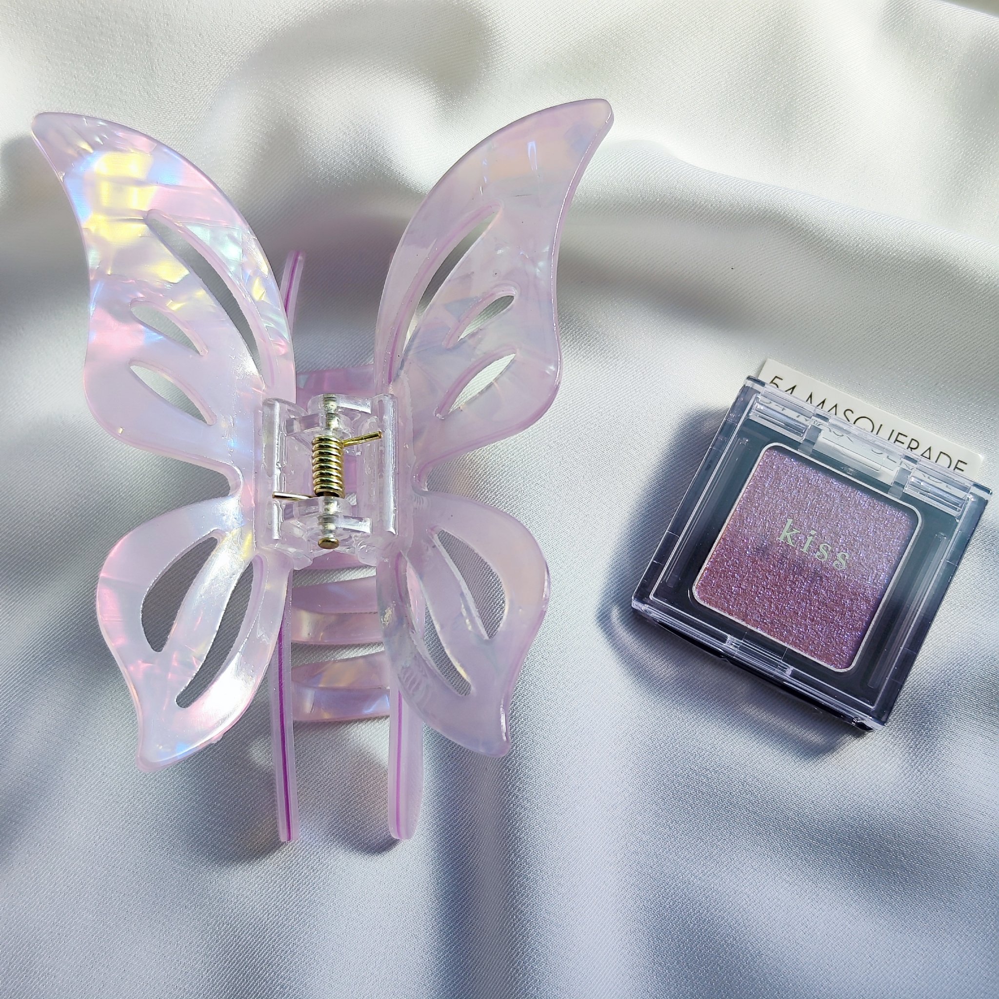  シアー グリッターアイズ/KiSS/単色アイシャドウを使ったクチコミ（1枚目）