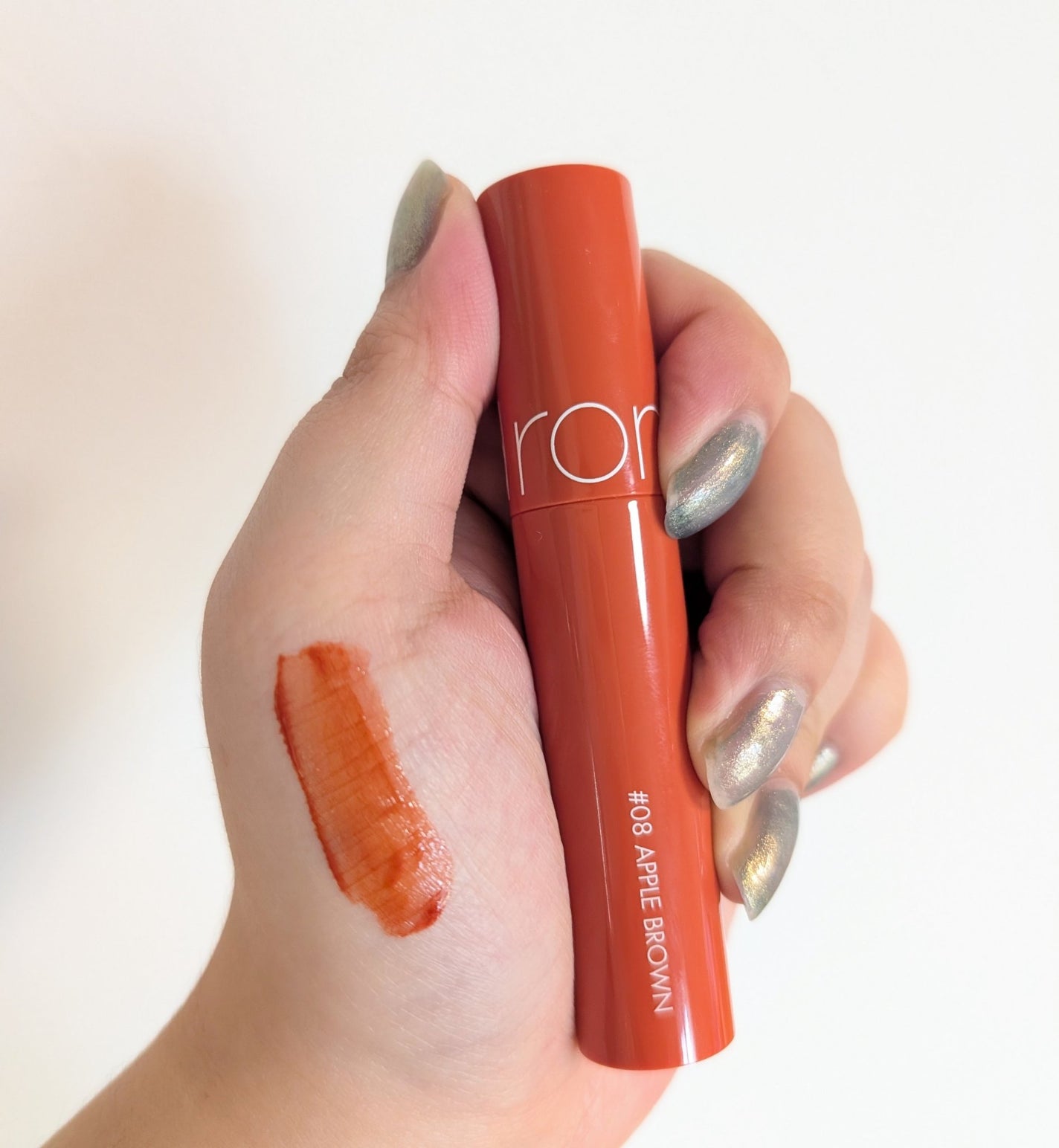 ジューシーラスティングティント/rom&nd/リップティントを使ったクチコミ(2枚目)