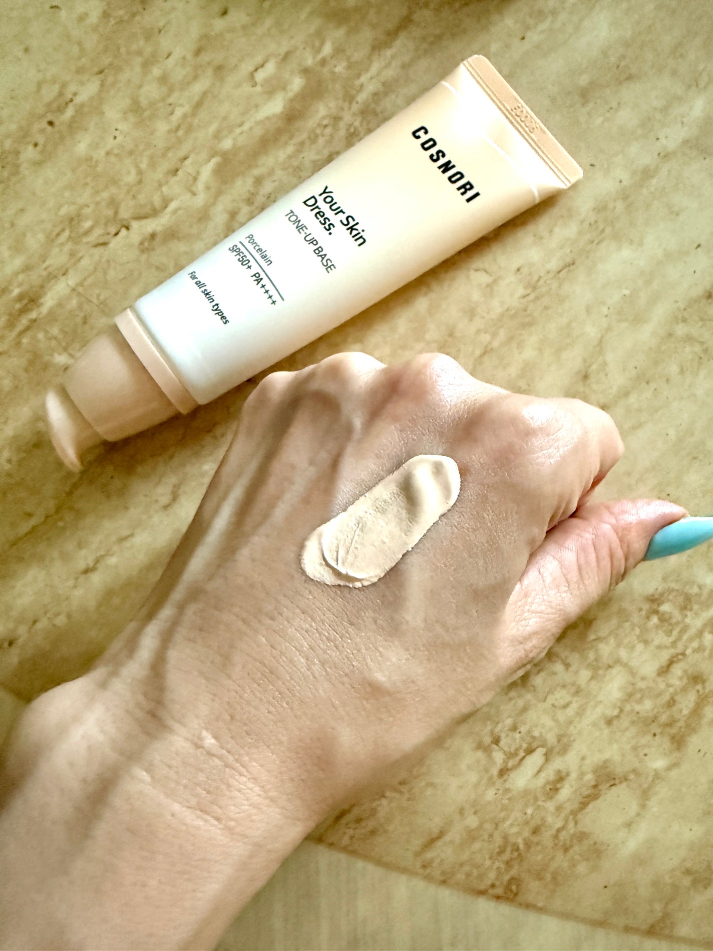 ユアースキンドレストーンアップベース/COSNORI/化粧下地を使ったクチコミ(2枚目)