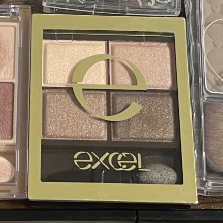 スキニーリッチシャドウ/excel/アイシャドウパレットを使ったクチコミ（1枚目）