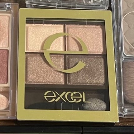 スキニーリッチシャドウ/excel/アイシャドウパレットを使ったクチコミ(1枚目)