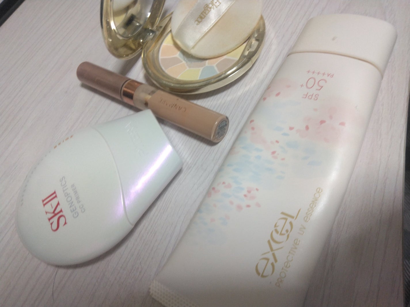 カバー&ストレッチコンシーラー UV/キャンメイク/リキッドコンシーラーを使ったクチコミ(1枚目)