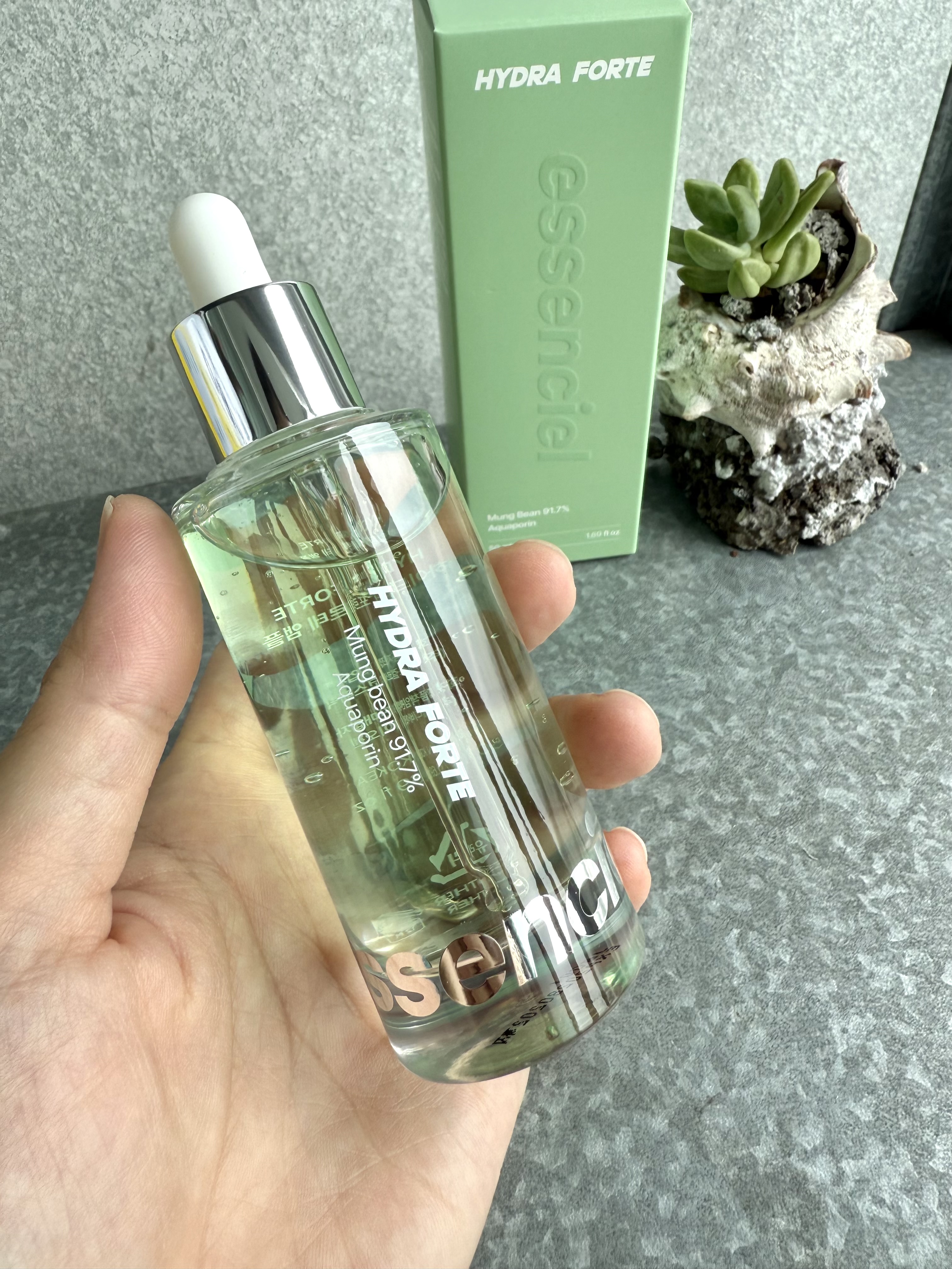 Hydra Forte Ampoule/essenciel/美容液を使ったクチコミ（2枚目）