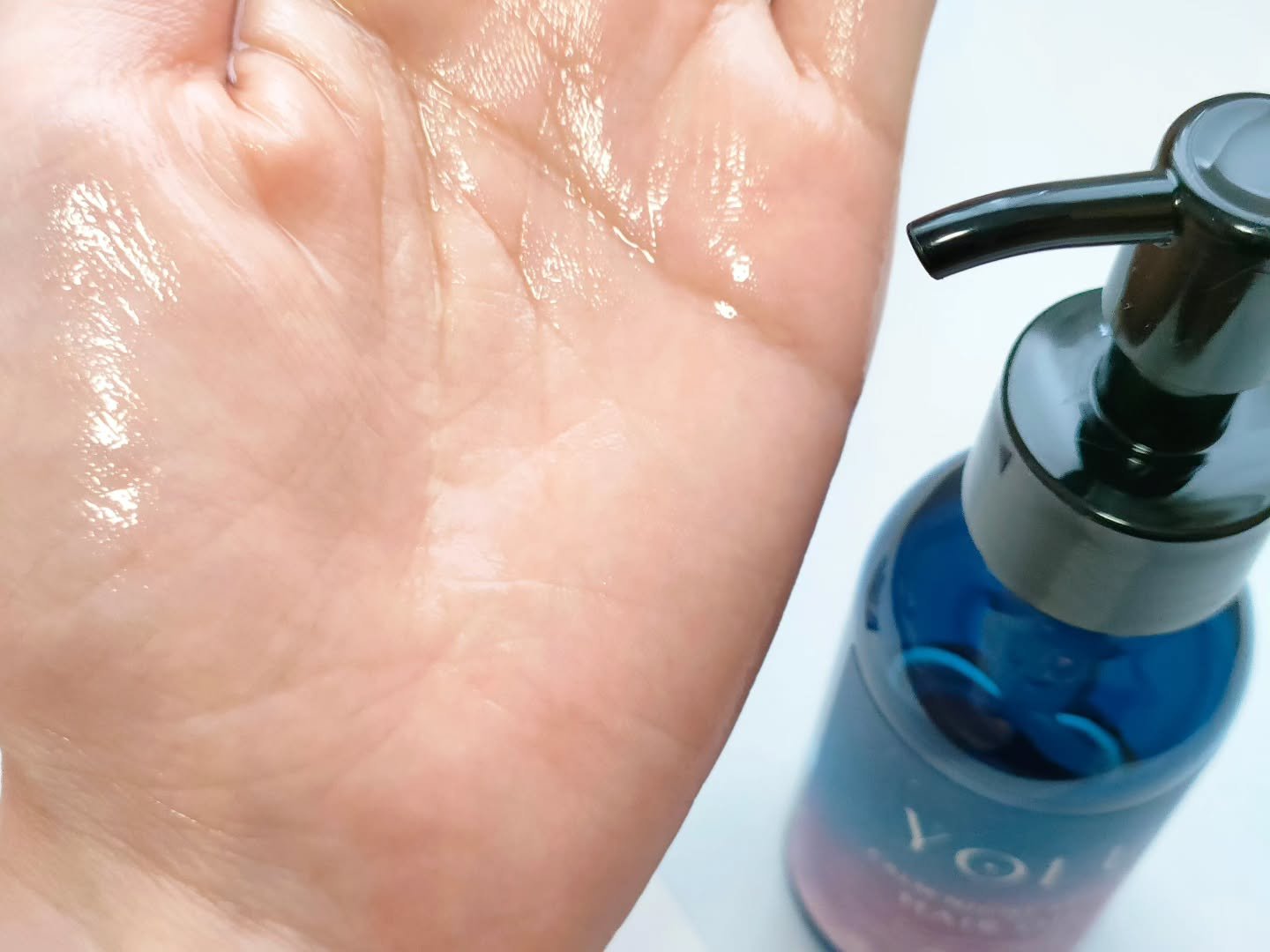 ヨル　カームナイトリペアヘアオイル/YOLU/ヘアオイルを使ったクチコミ（3枚目）