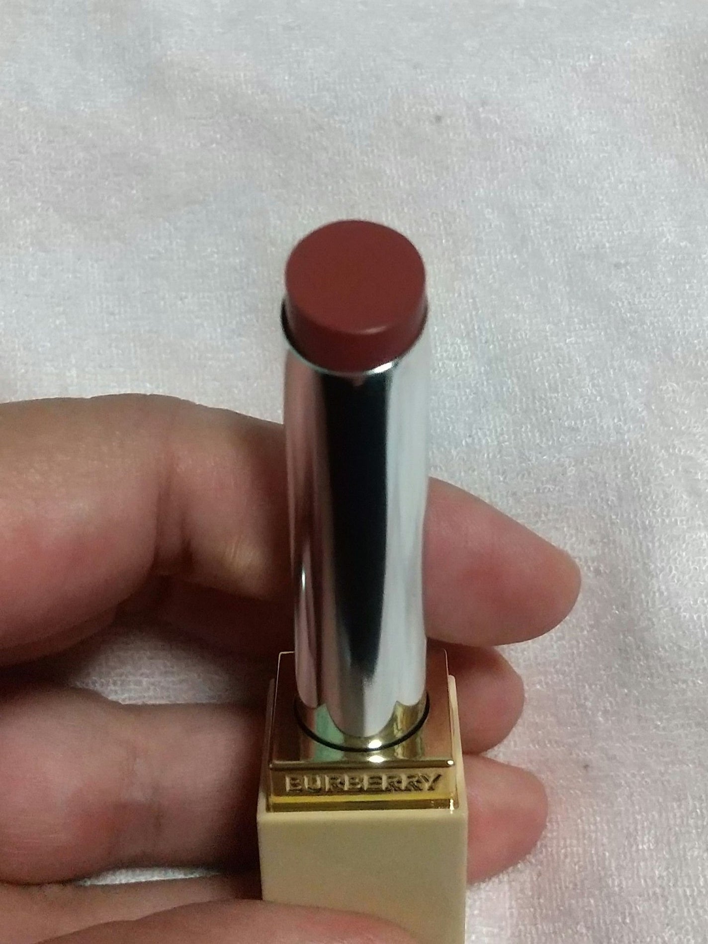 バーバリー ブリット シャイン/Burberry Beauty/口紅を使ったクチコミ(5枚目)