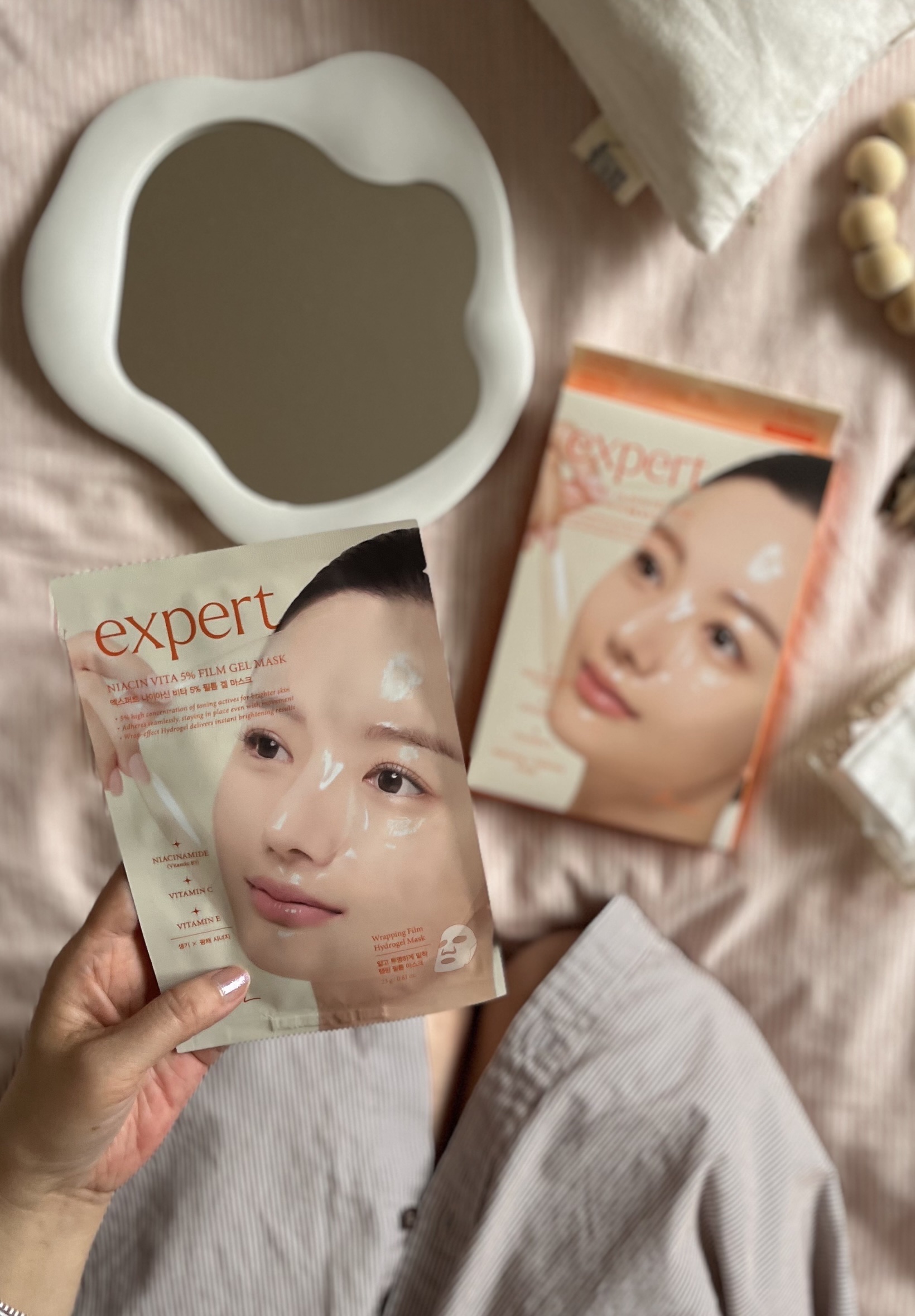 アリウル エキスパートナイアシンビタ5% フィルムゲルマスク/Ariul/シートマスク・パックを使ったクチコミ（2枚目）