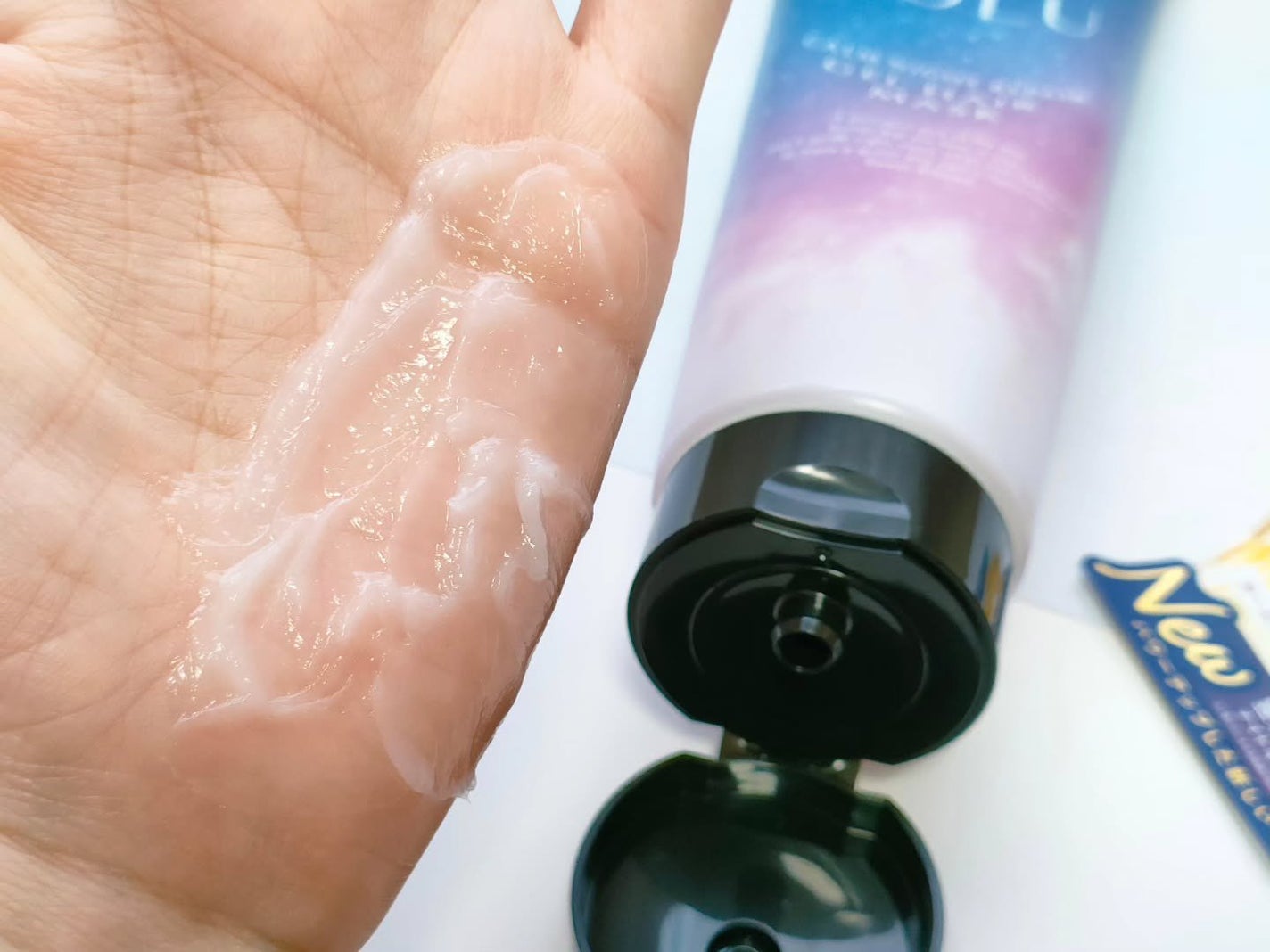 ヨル カームナイトリペアジェルヘアマスク/YOLU/ヘアマスク・ヘアパックを使ったクチコミ(3枚目)