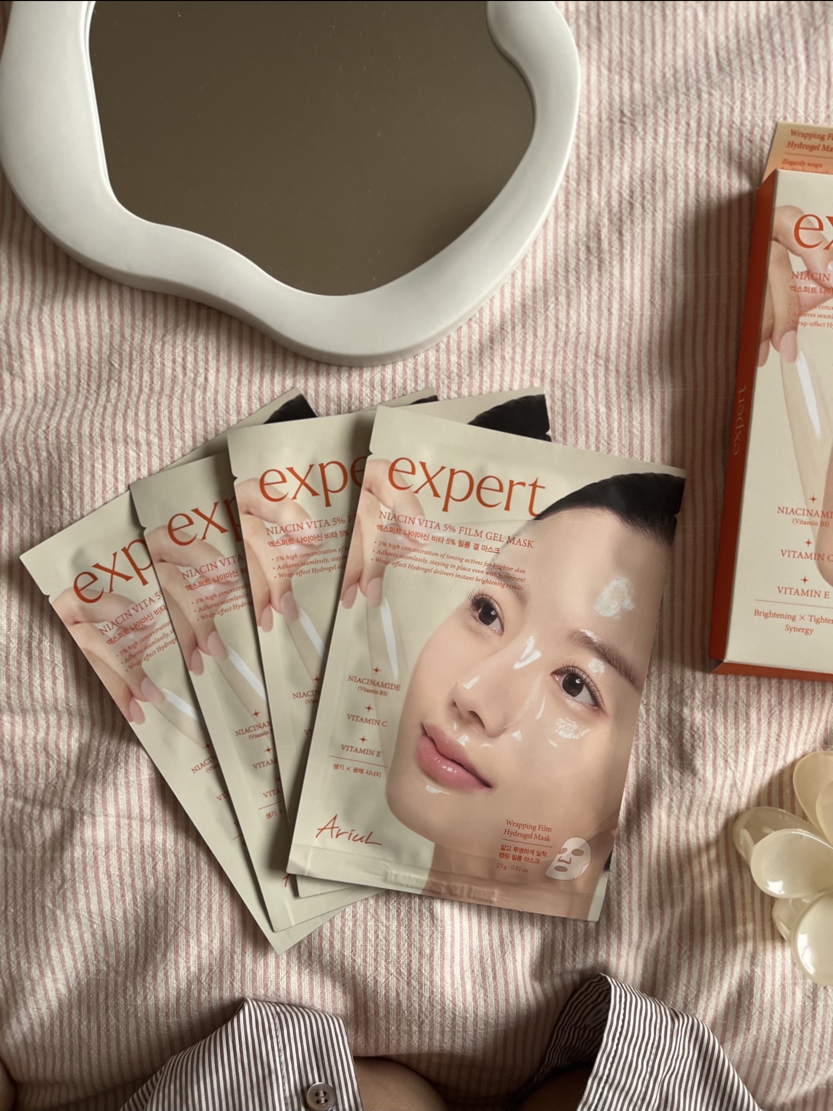 アリウル エキスパートナイアシンビタ5% フィルムゲルマスク/Ariul/シートマスク・パックを使ったクチコミ（3枚目）