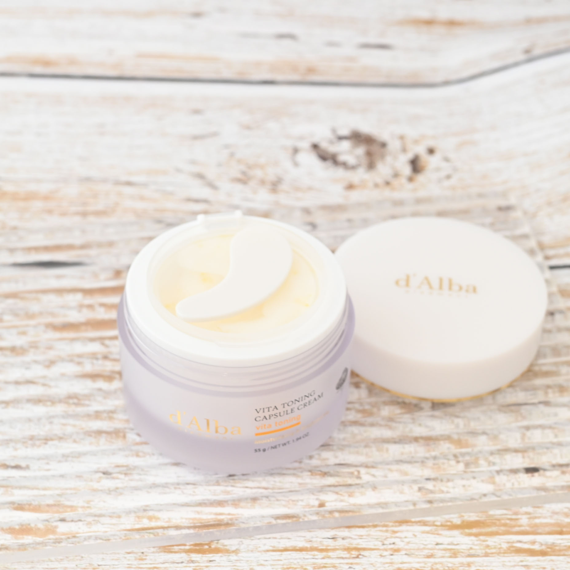 ビタトーニングカプセルクリーム/ダルバ/フェイスクリームを使ったクチコミ（3枚目）