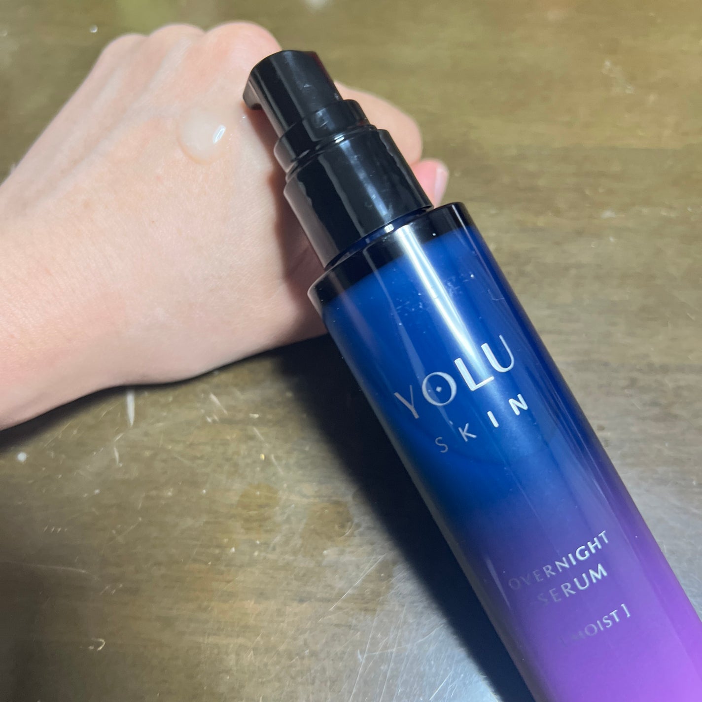 ヨル スキン オーバーナイトセラム モイスト/YOLU/美容液を使ったクチコミ(1枚目)