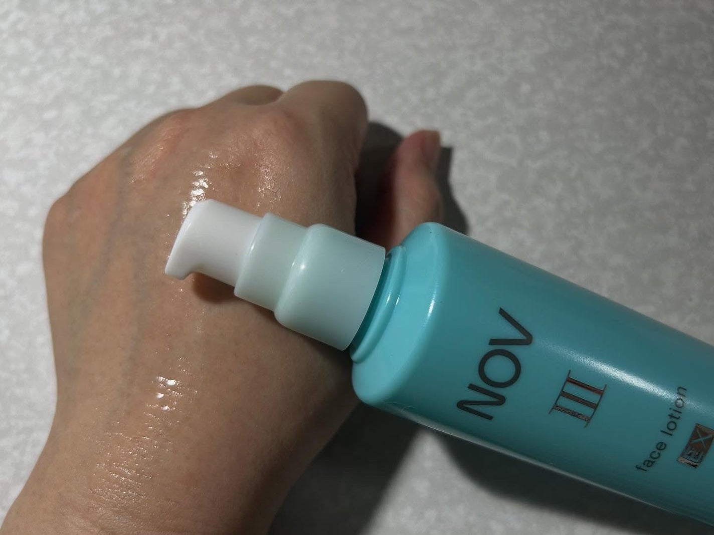 naotomo on LIPS 「☆#PR#ノブ#ノブスキンケア#敏感肌の集中保湿#肌荒れ予防#..」(4枚目)