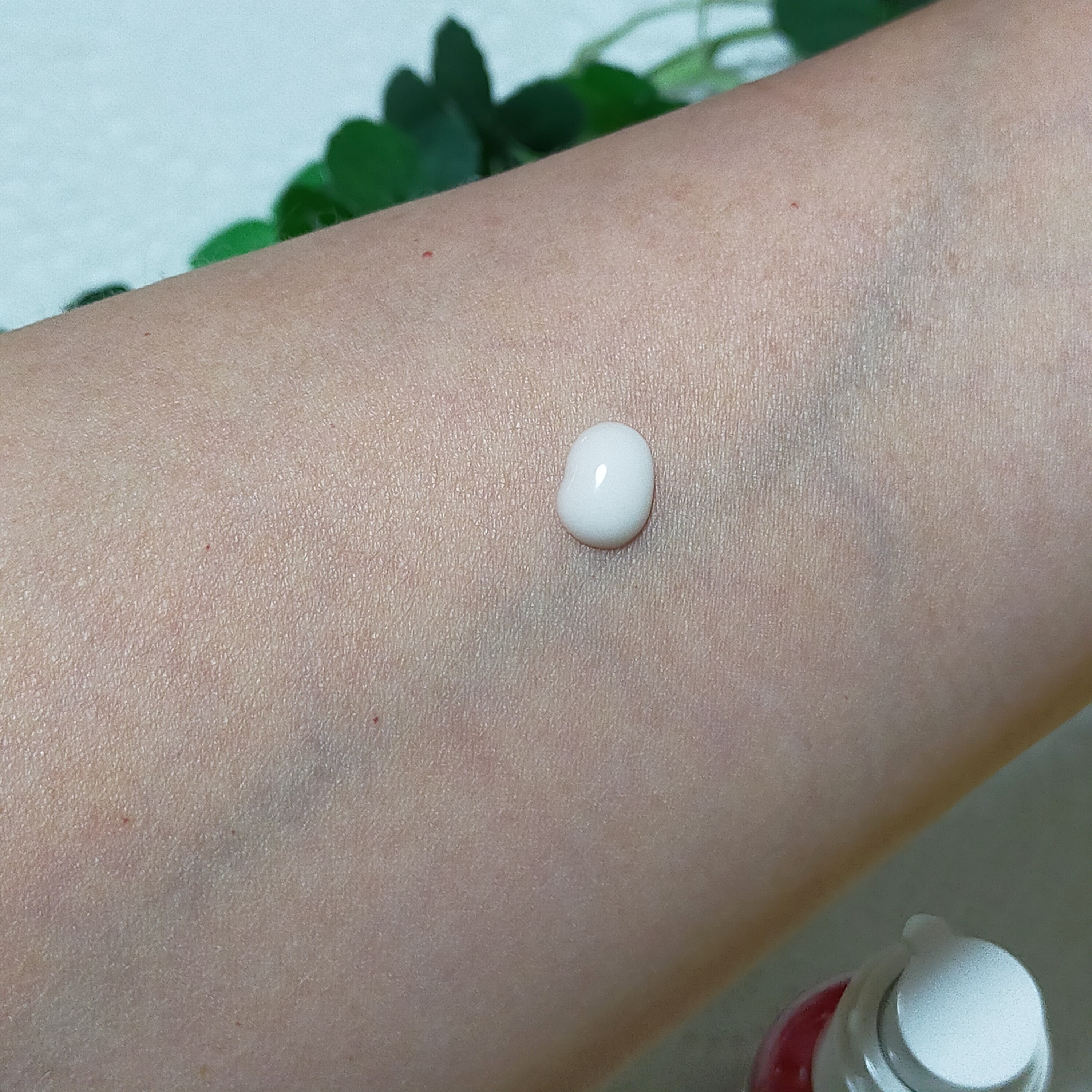 NMN-PDRN ダーマアンサー ポア ファーミング アンプル/CNP Laboratory/美容液を使ったクチコミ（2枚目）