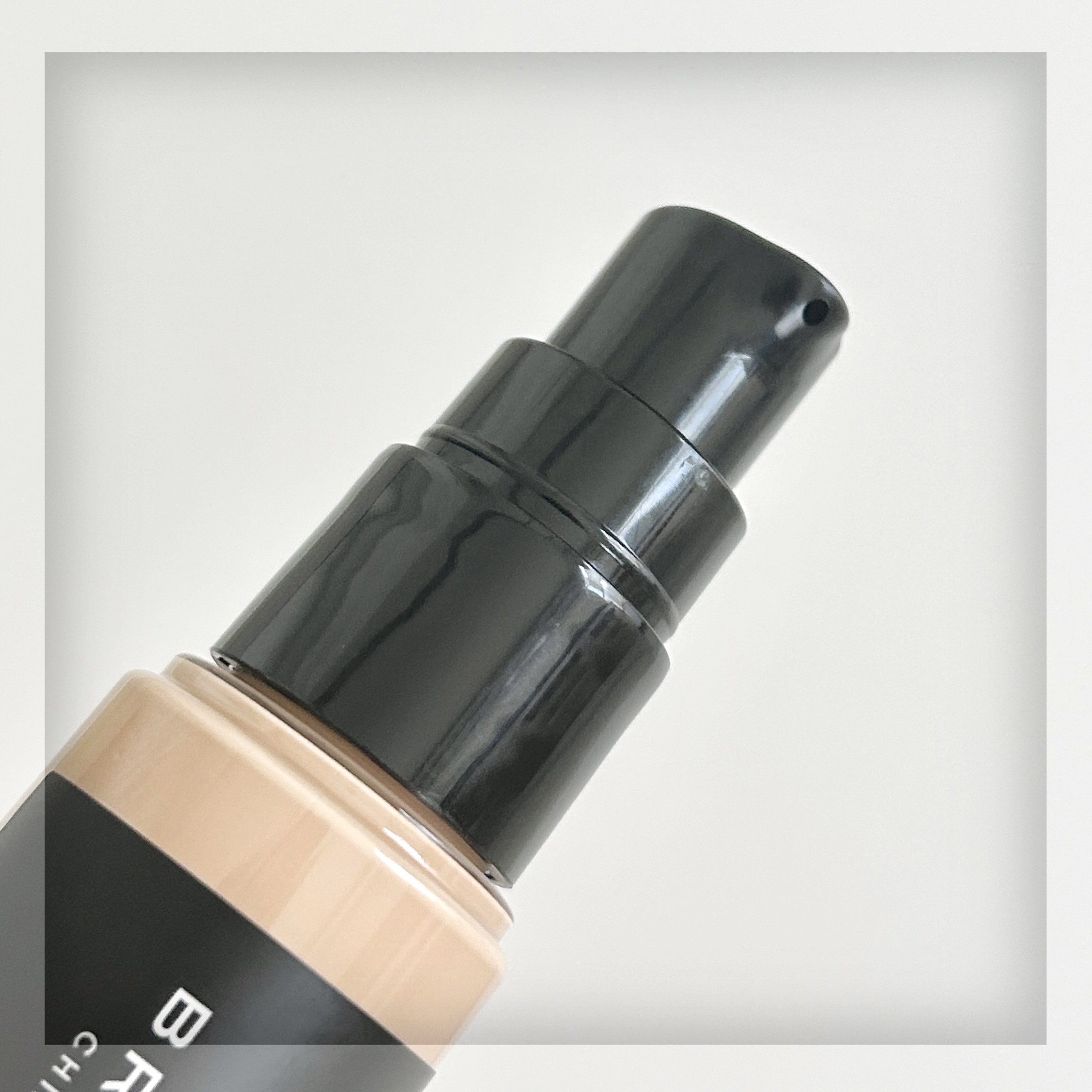 ラディアント　ロングステイ　リキッドファンデーション/ブリリアージュ/リキッドファンデーションを使ったクチコミ（3枚目）