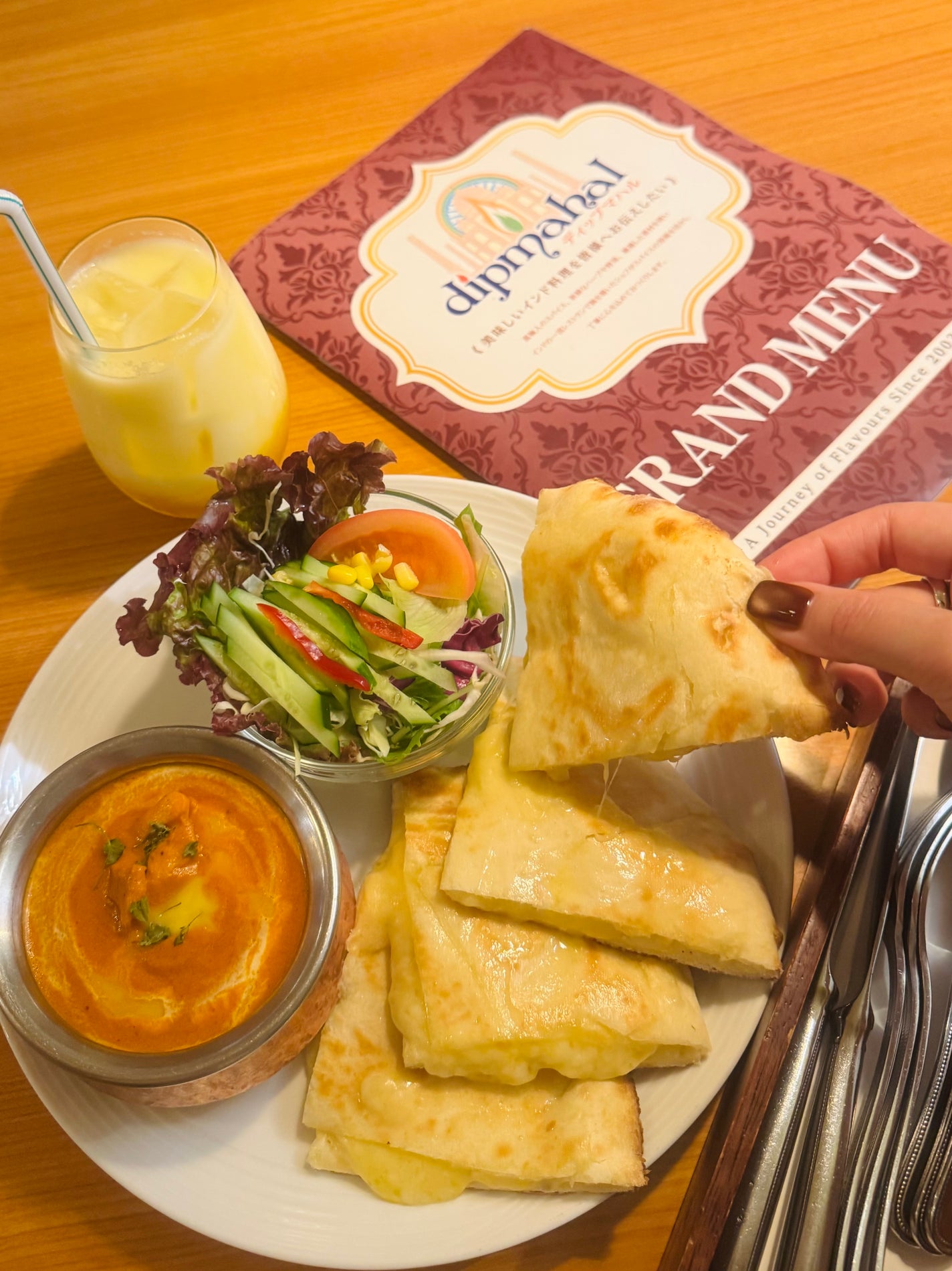 chia♥ on LIPS 「#PR˗ˋ神楽坂でチーズナン食べるならココ🚩ˊ˗インド料理専門..」(3枚目)