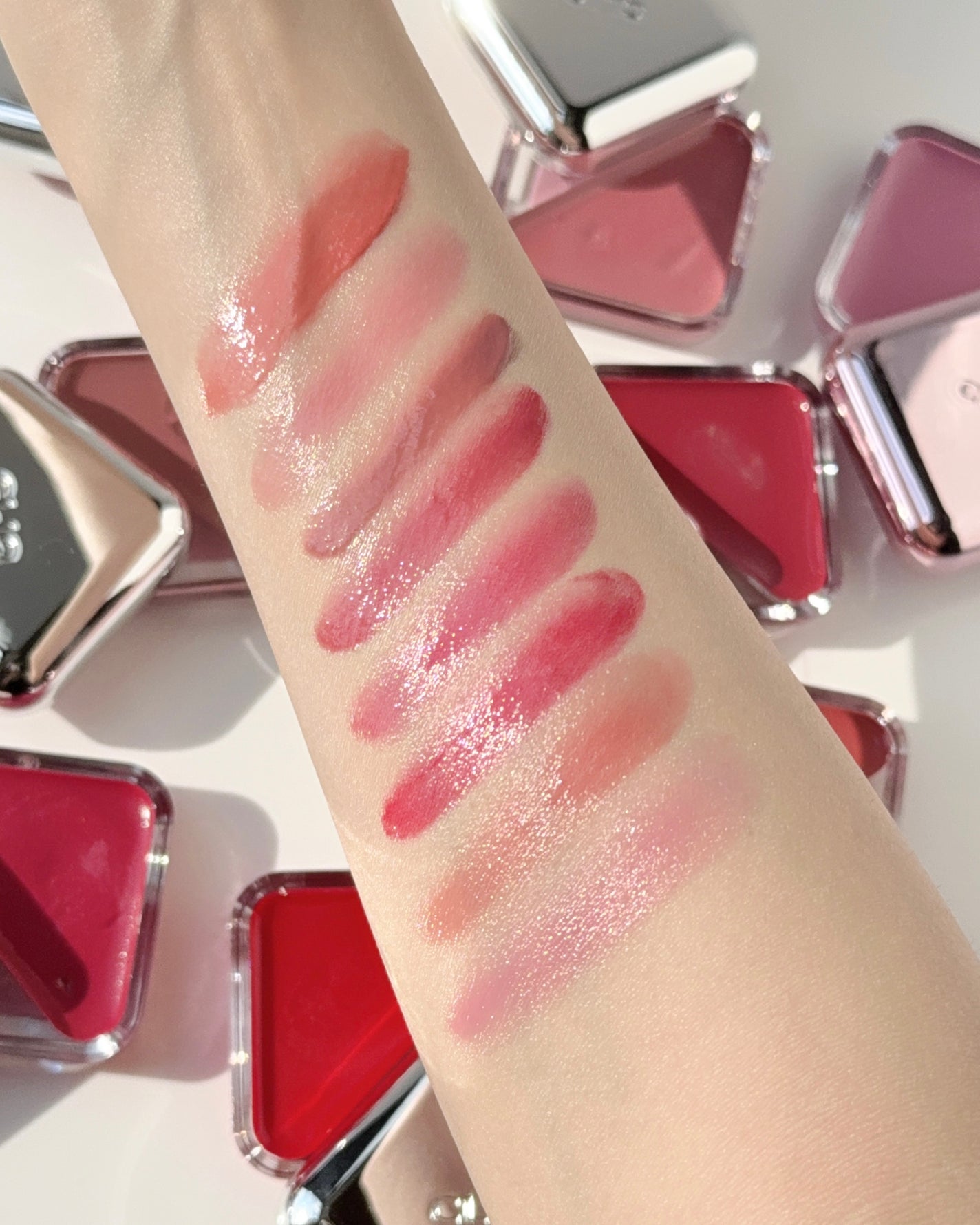 エッセンシャル リップチーク タップ/CLIO/ジェル・クリームチークを使ったクチコミ(5枚目)